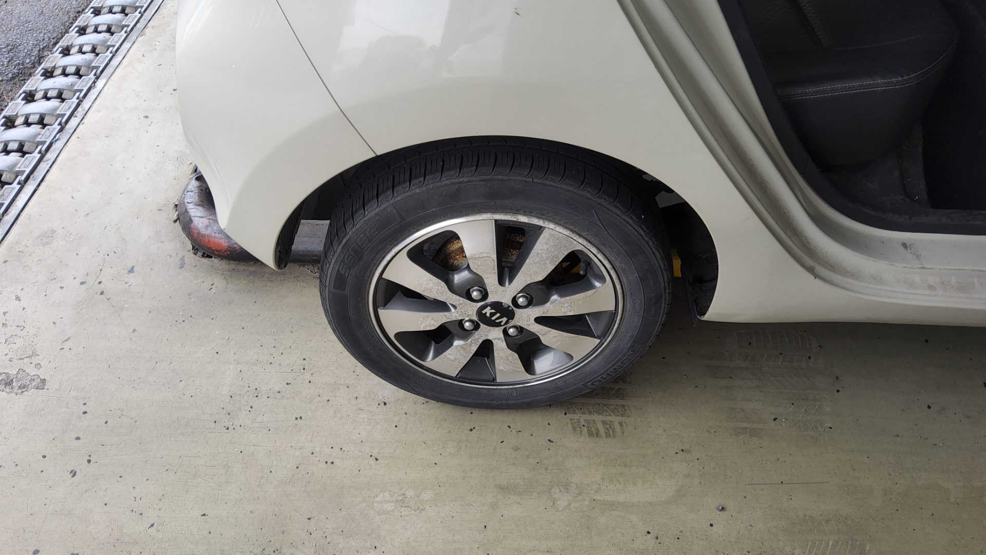 2013 - kia morning