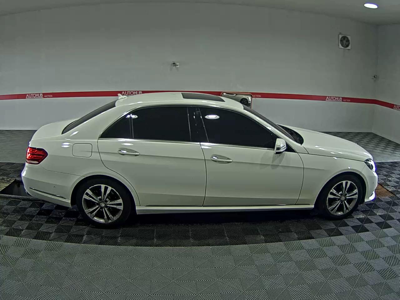2014 - mercedes-benz e220