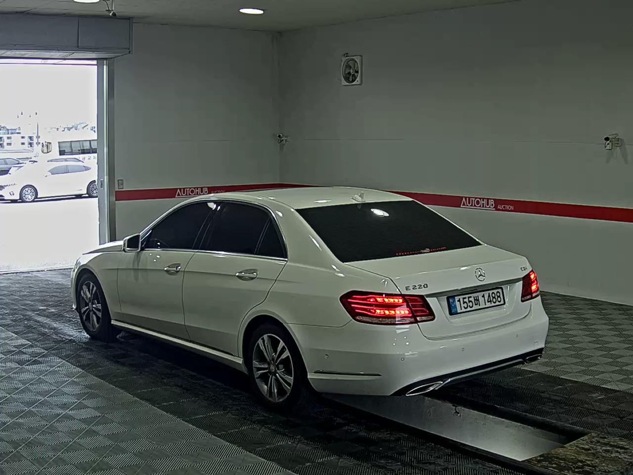 2014 - mercedes-benz e220