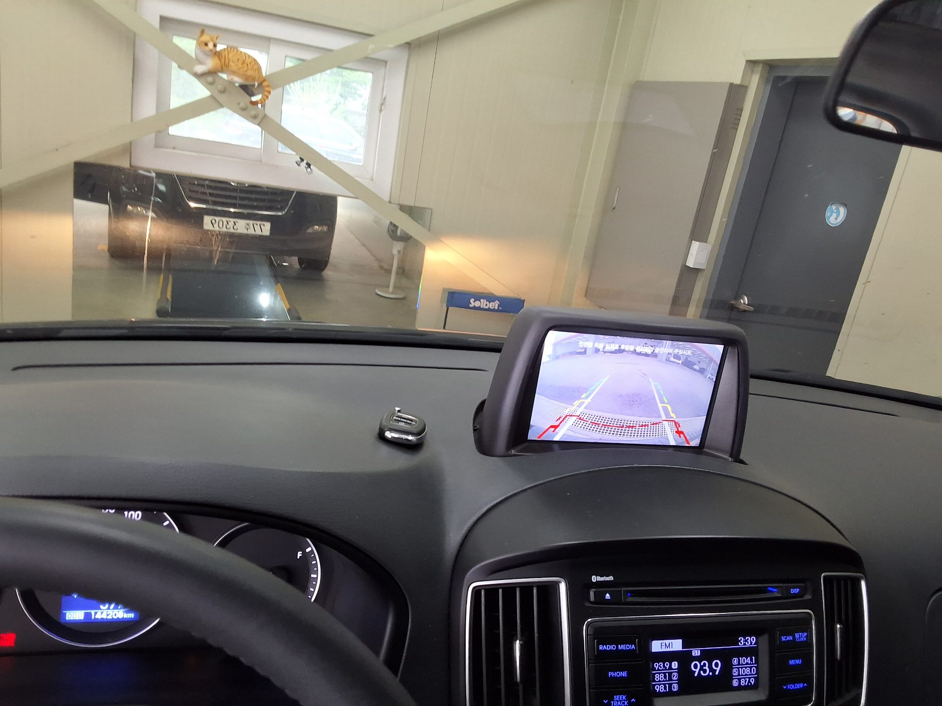 2019 - hyundai grand starex