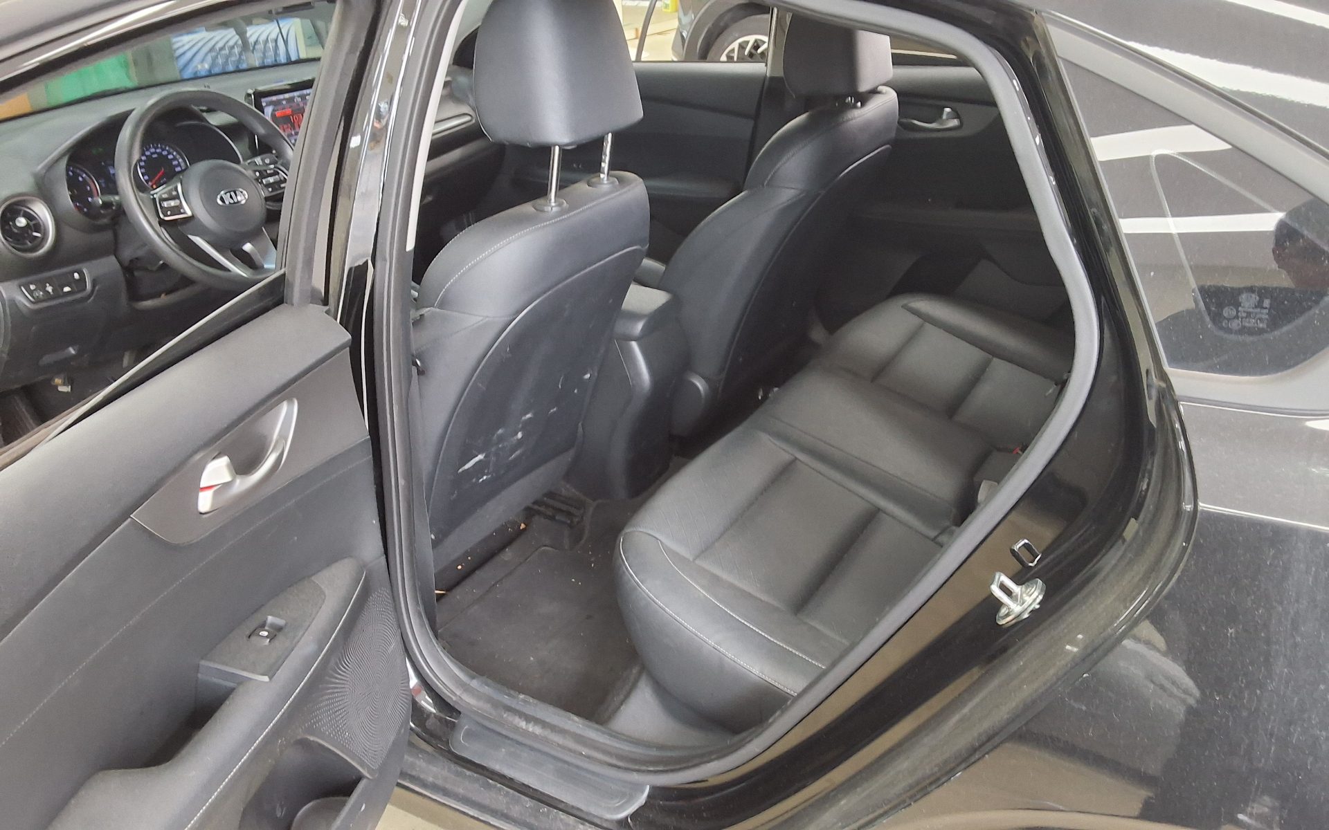 2019 - kia k3