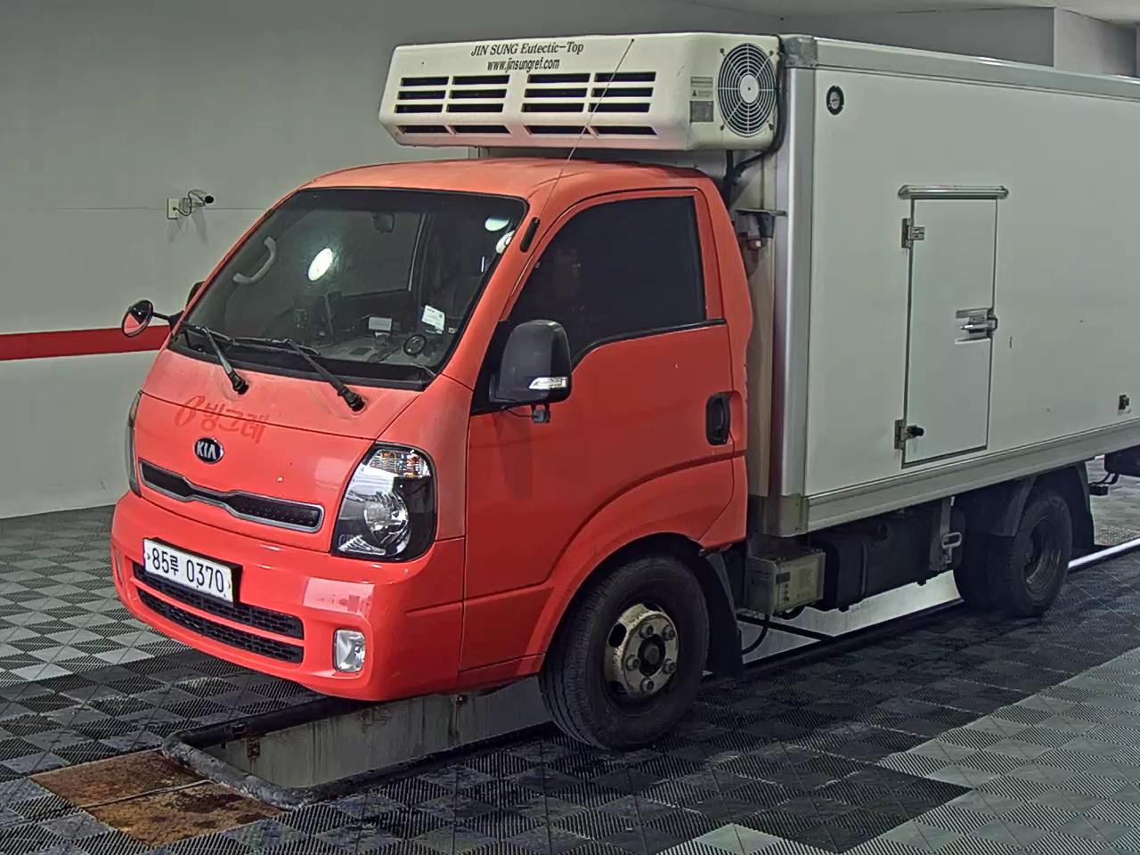 KIA BONGO III CARGO TON STANDARD CAB EXTRA WHEELBASE