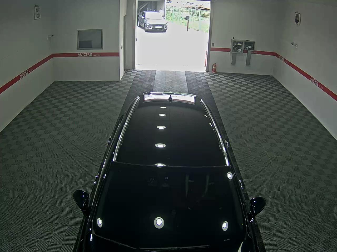 2021 - genesis gv70