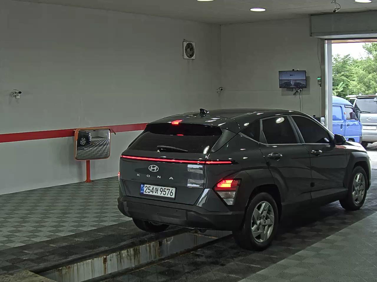 2024 - hyundai kona