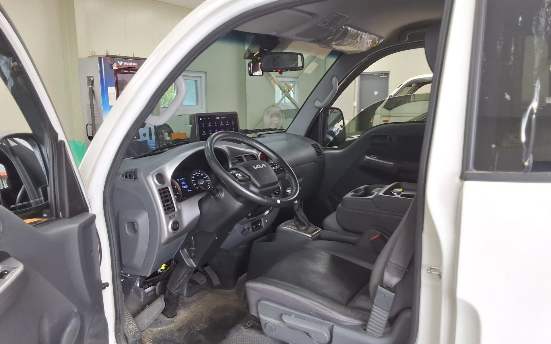 2025 - kia bongo