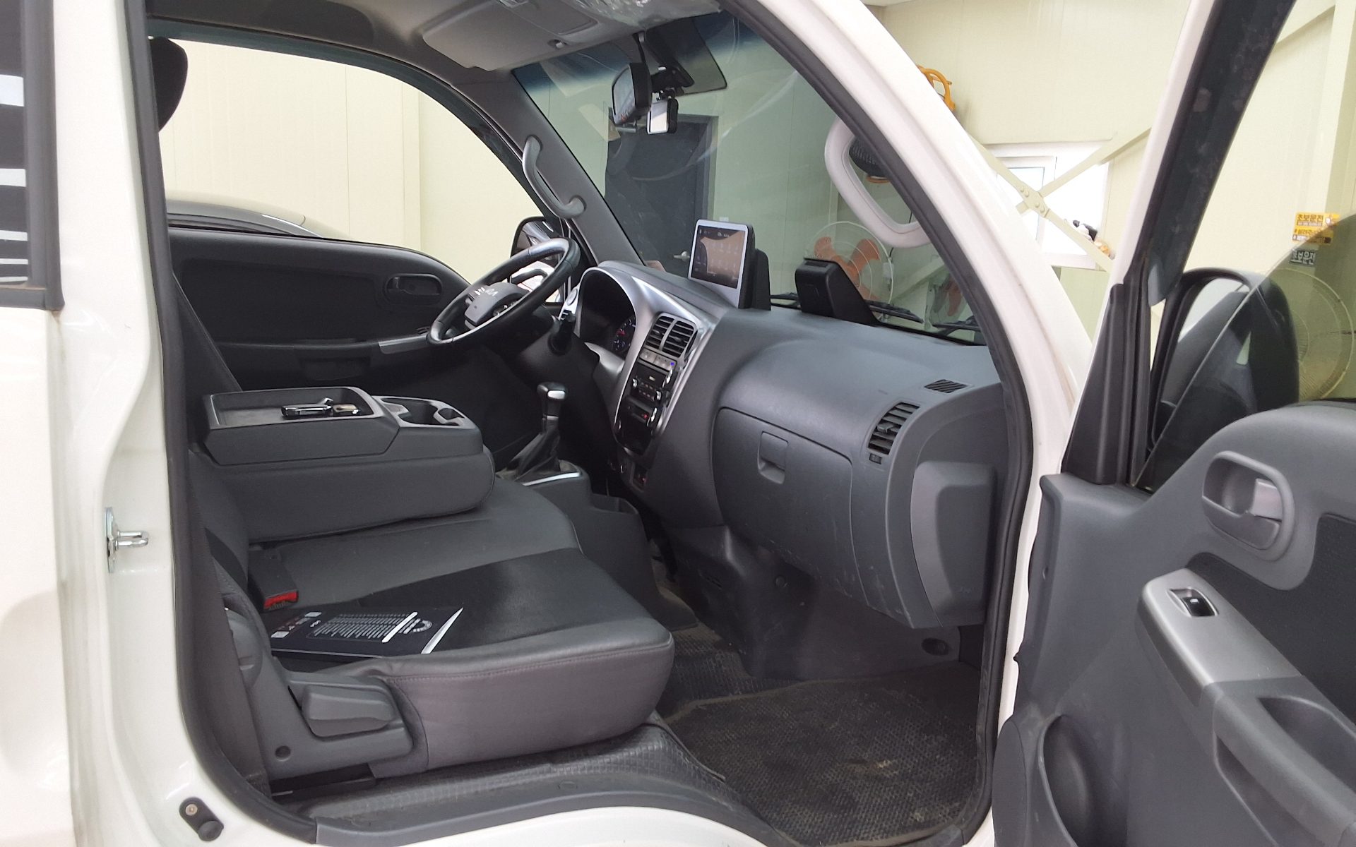 2025 - kia bongo