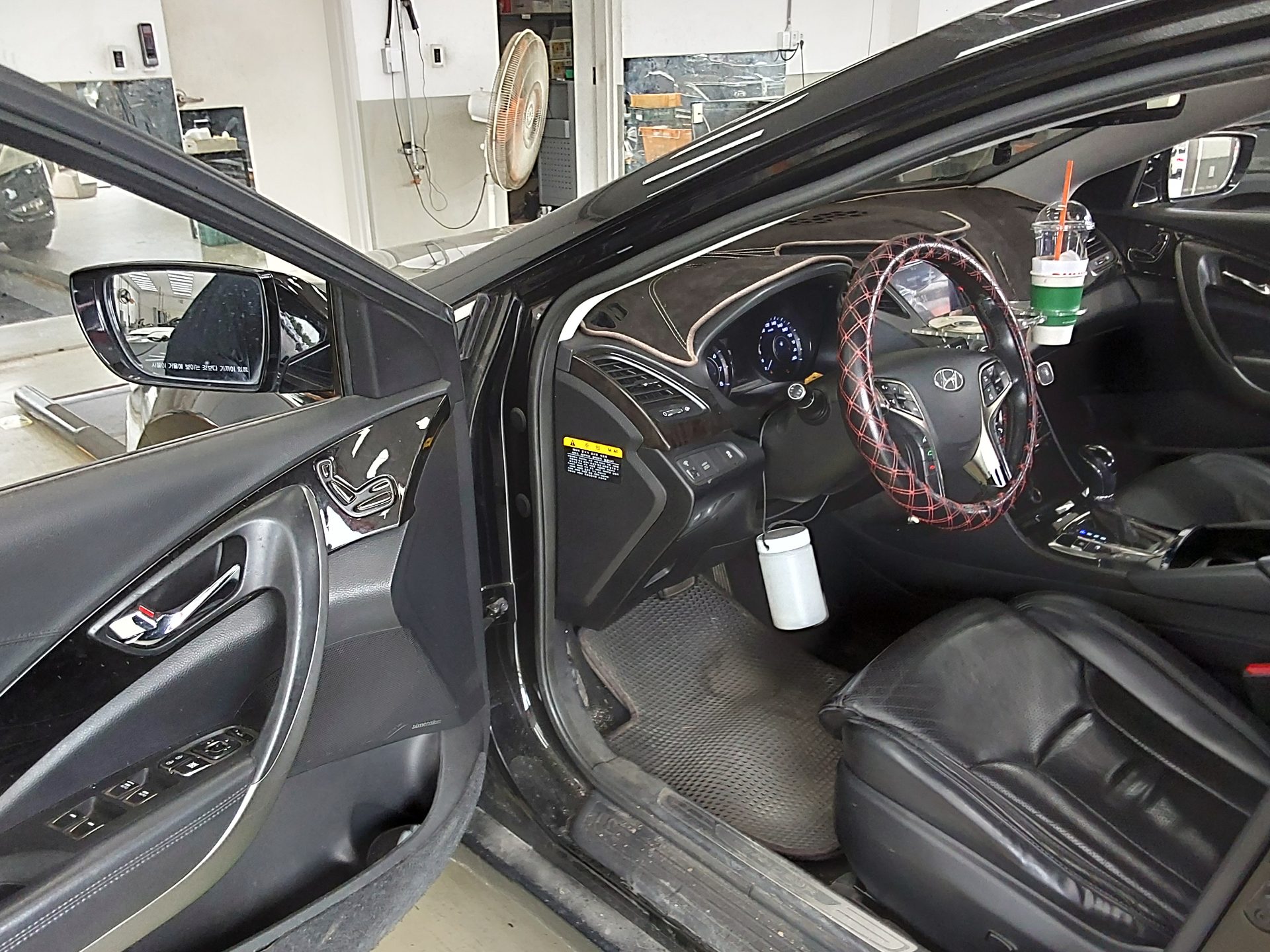 2012 - hyundai grandeur