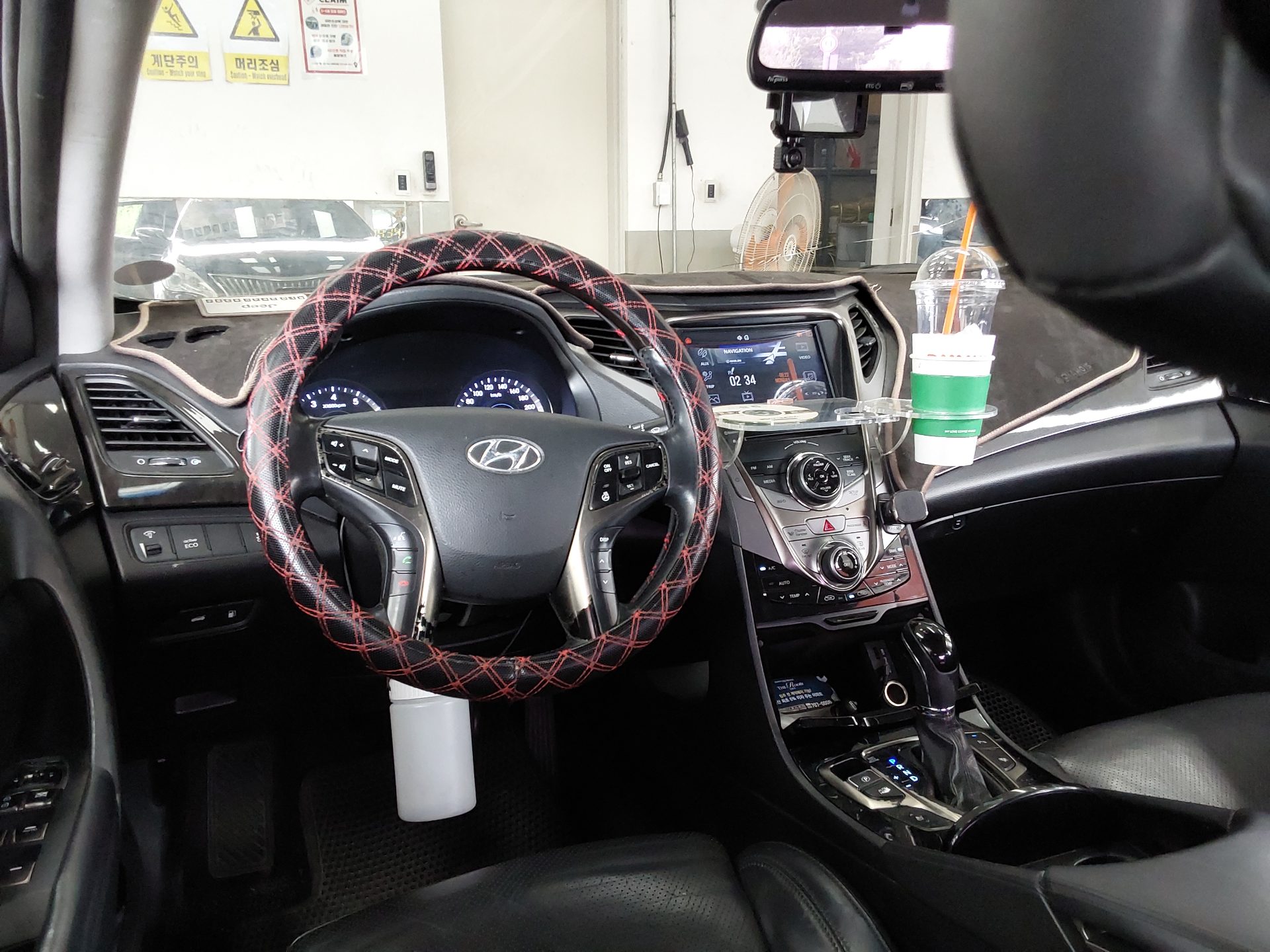 2012 - hyundai grandeur