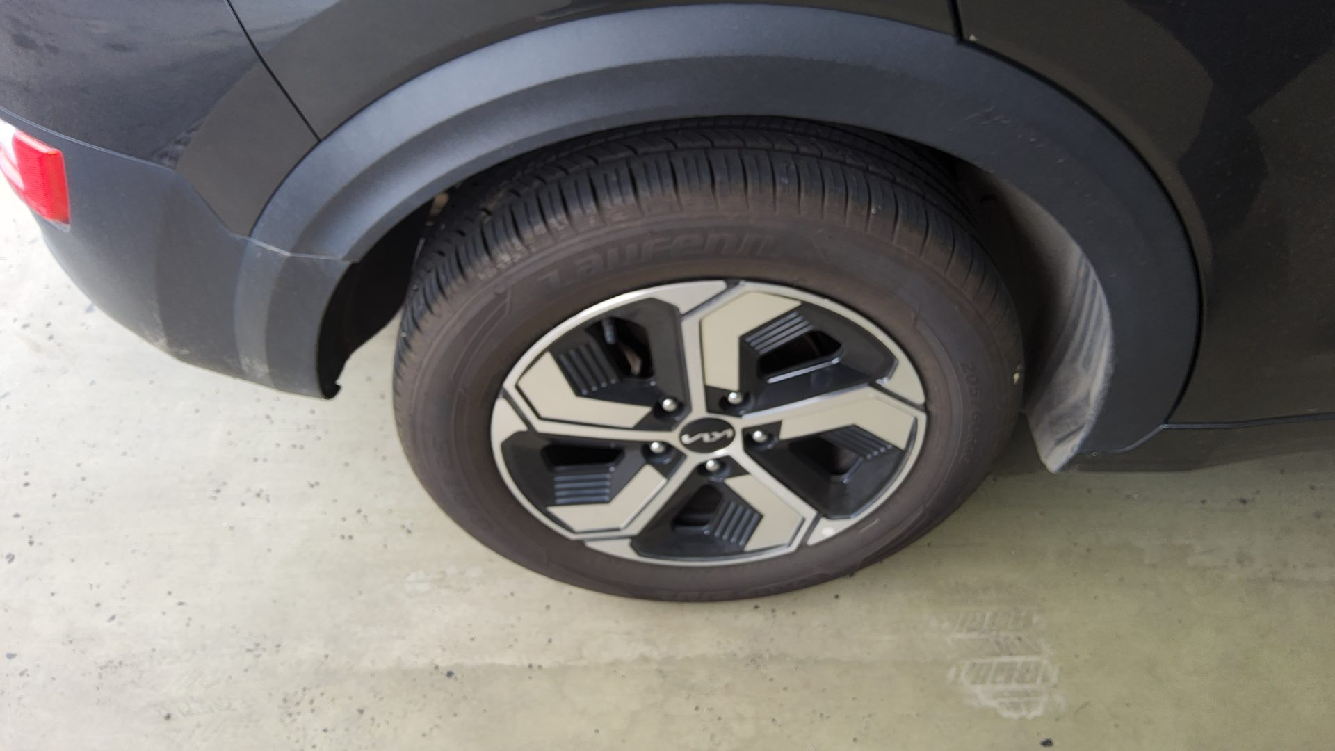 2023 - kia niro
