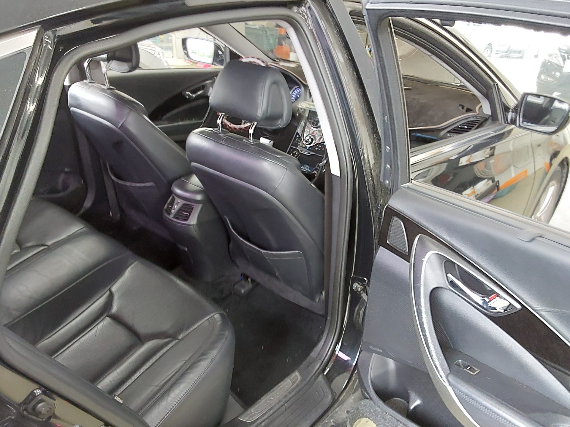 2012 - hyundai grandeur