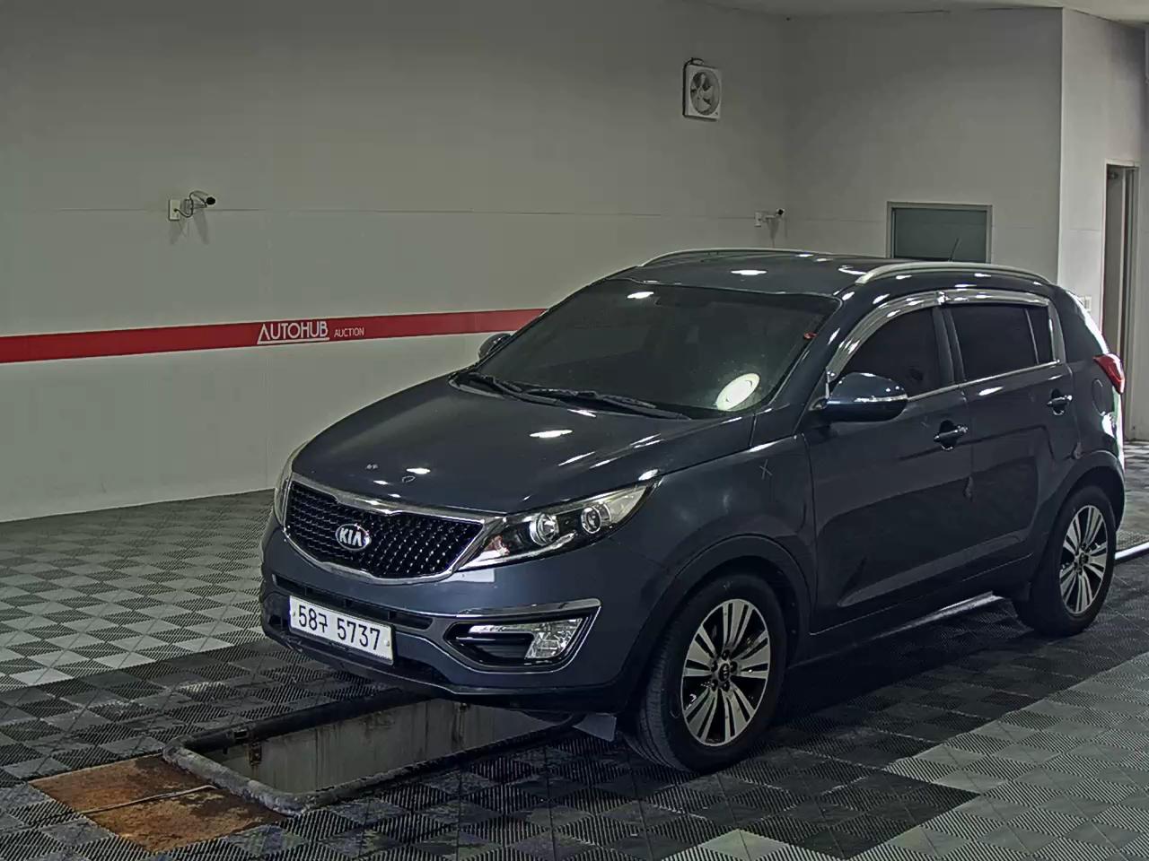 KIA SPORTAGE R