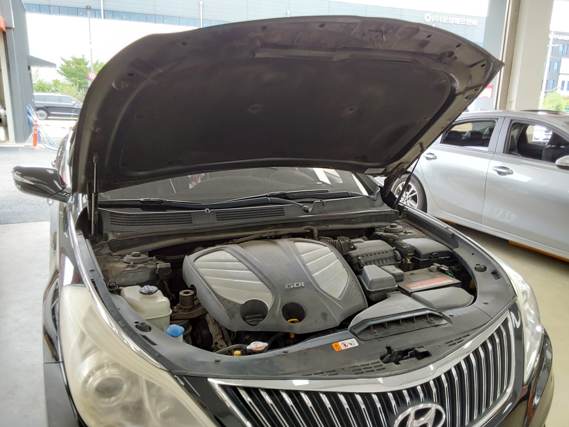 2012 - hyundai grandeur