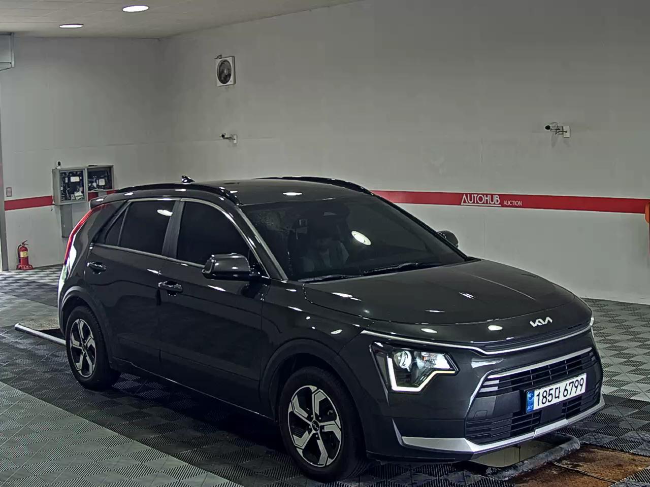2023 - kia niro