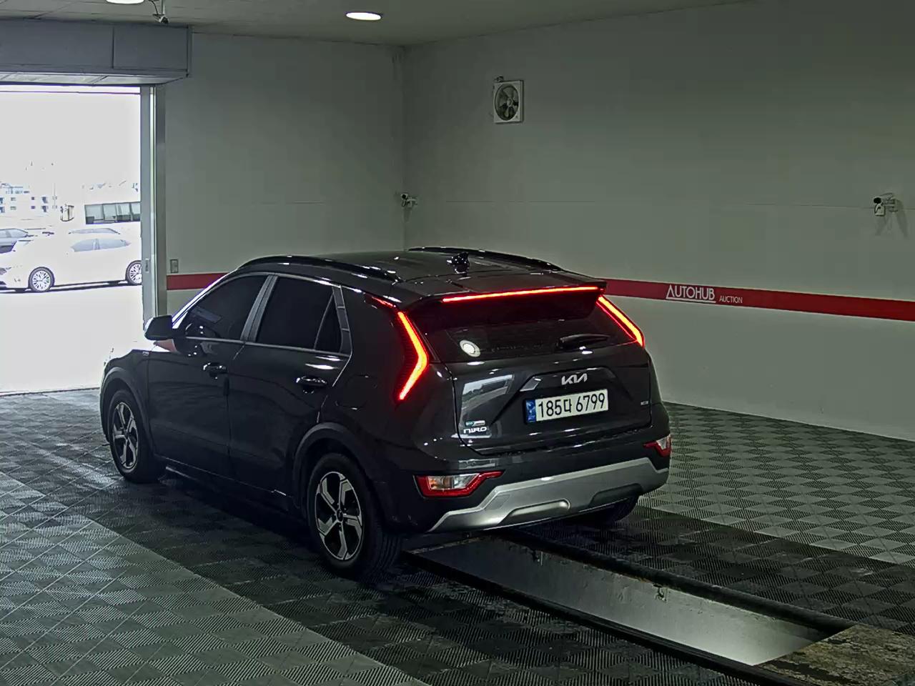 2023 - kia niro