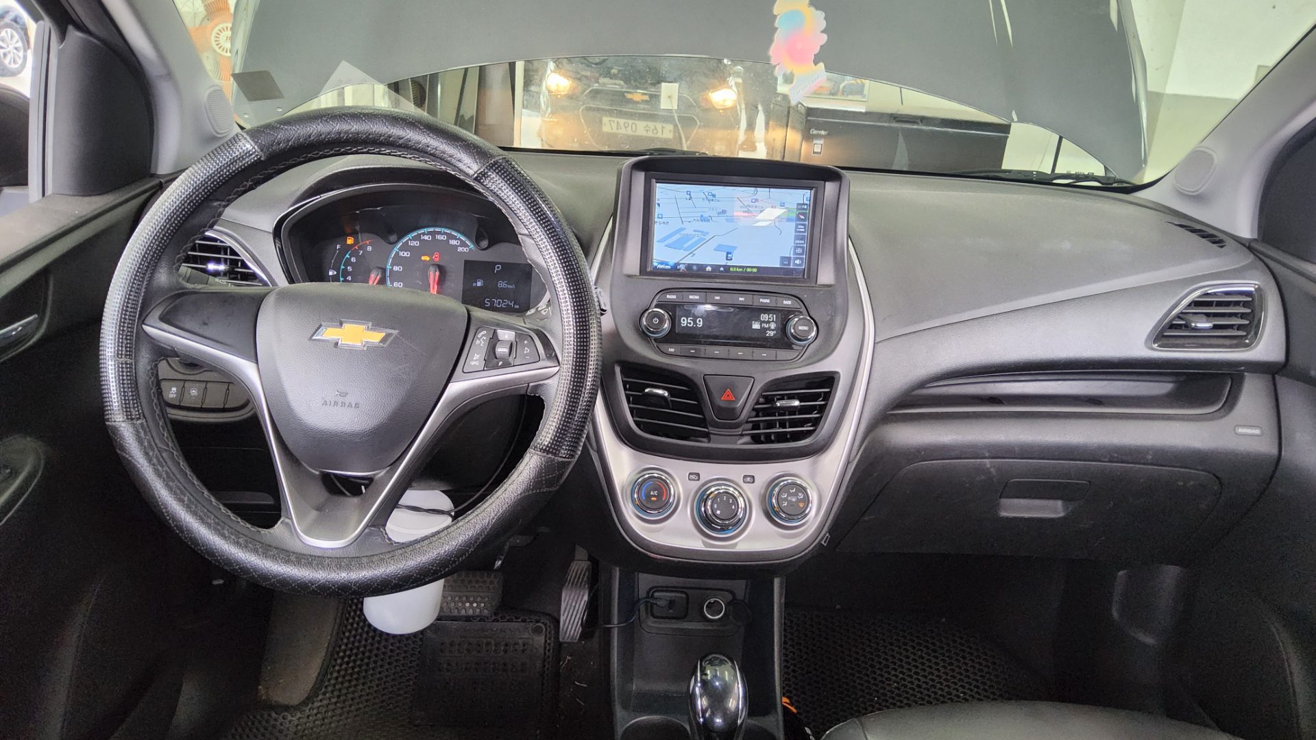 2016 - chevrolet spark