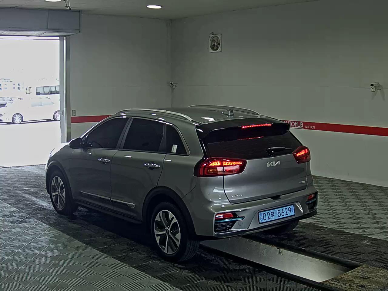 2022 - kia niro