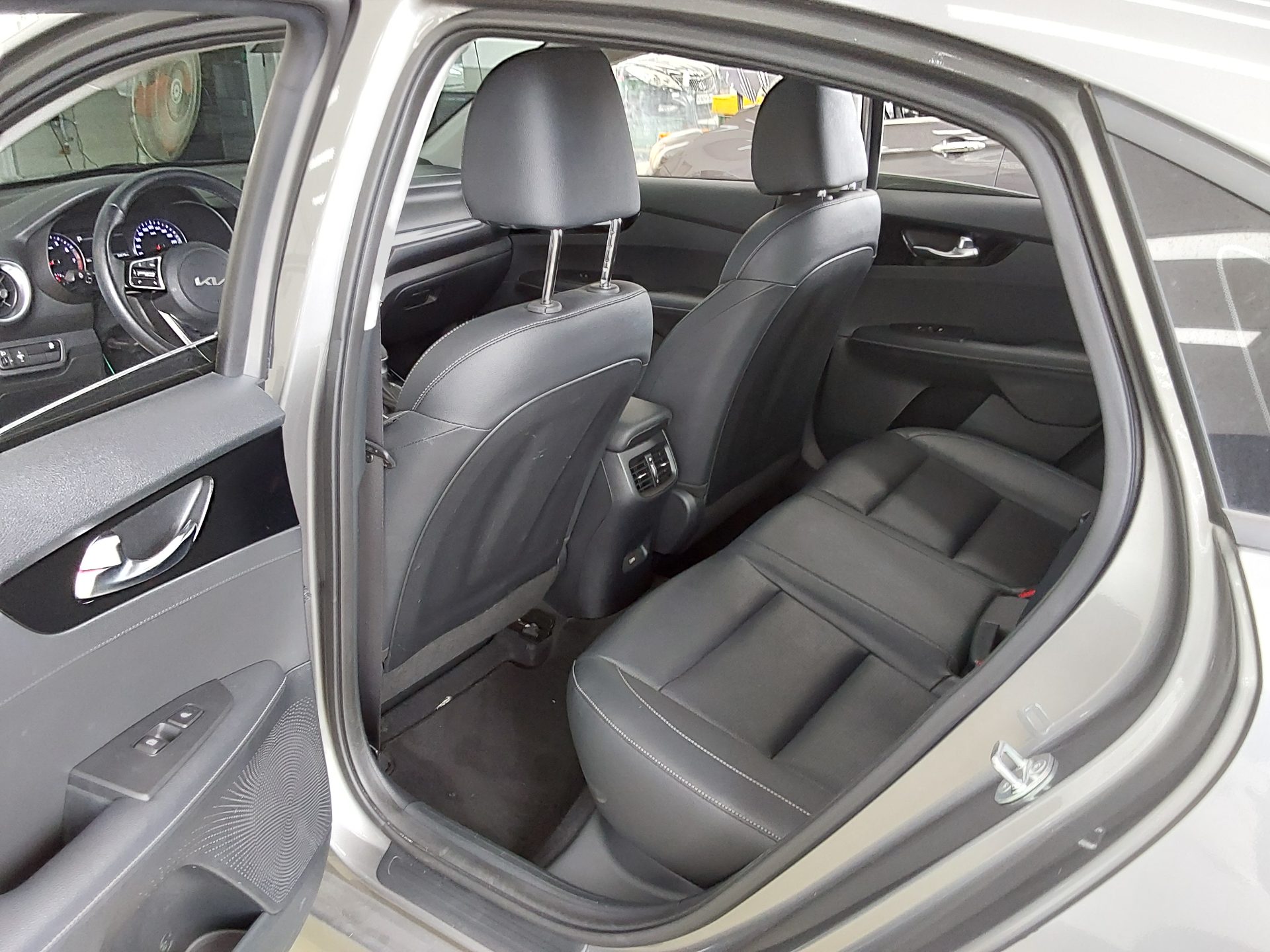 2024 - kia k3