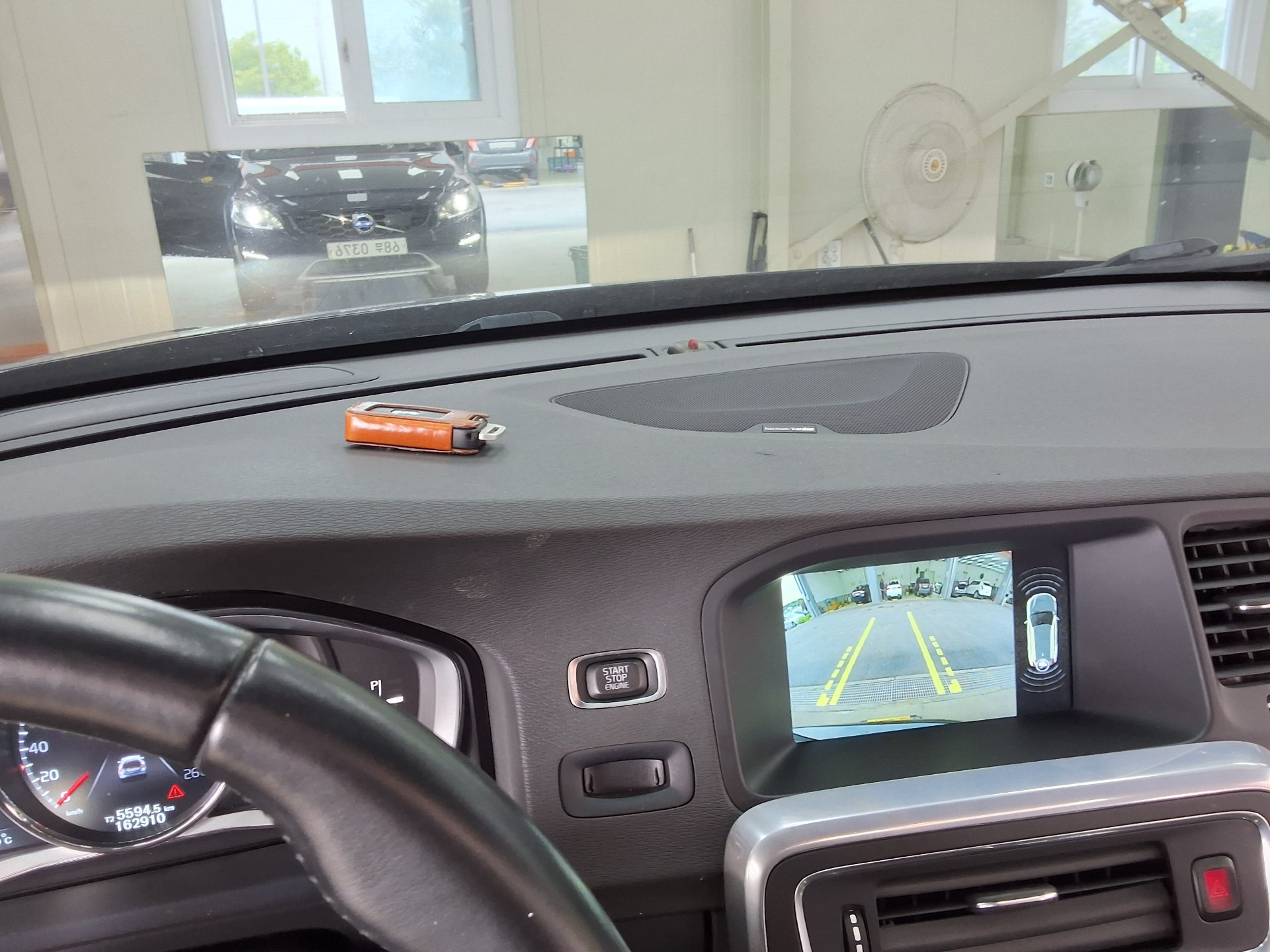 2016 - volvo v60