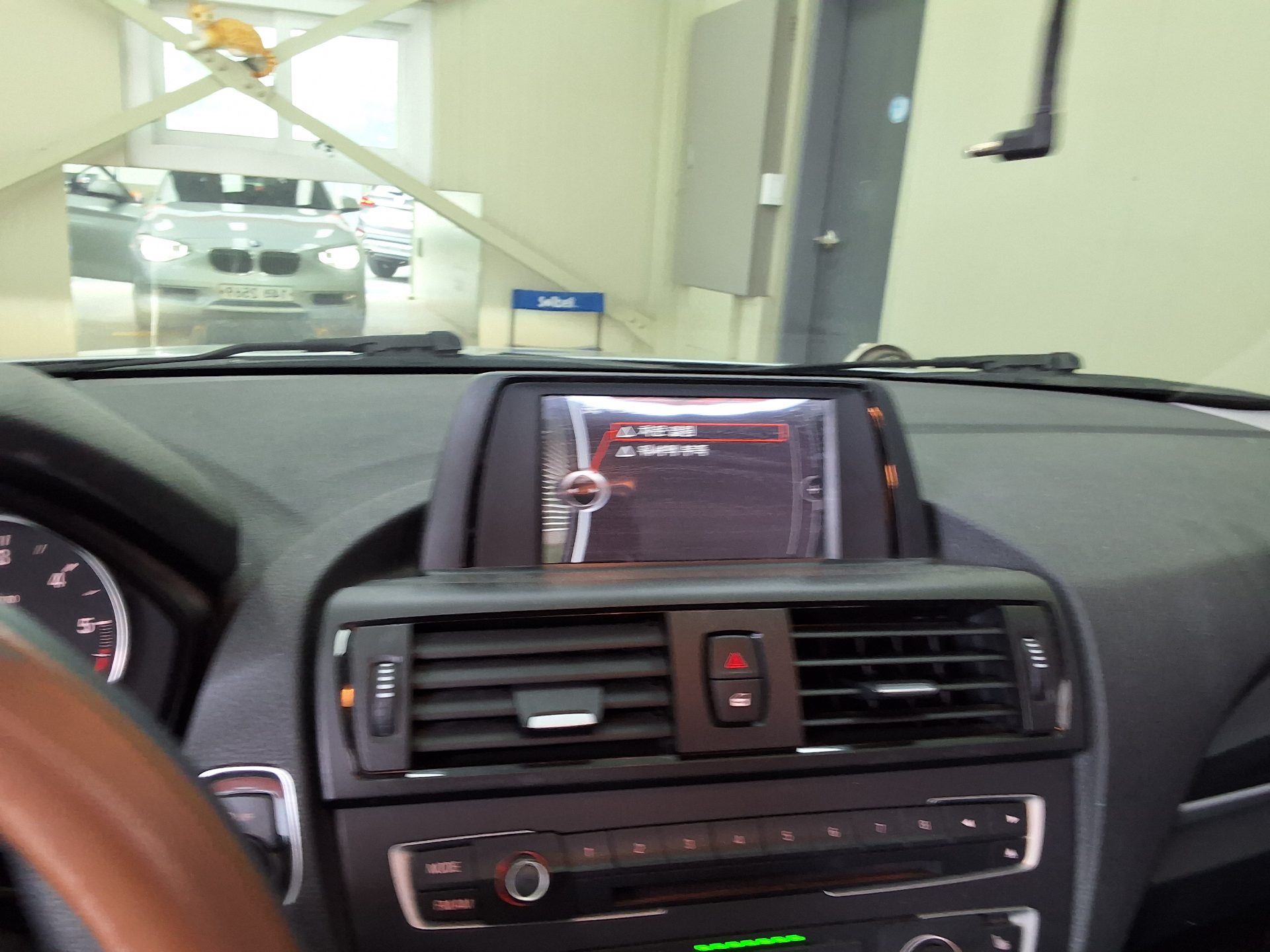 2013 - bmw 1 series