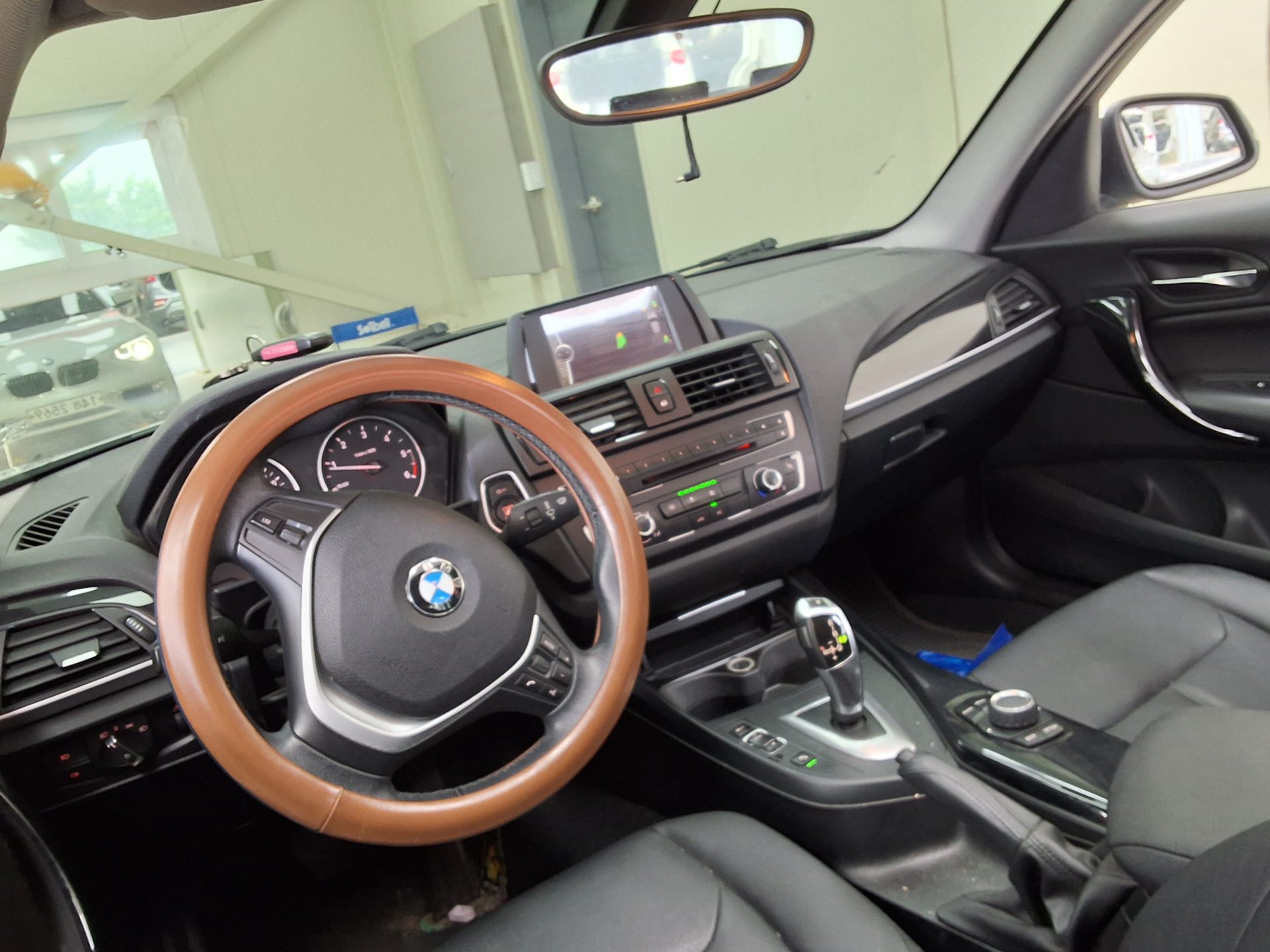 2013 - bmw 1 series