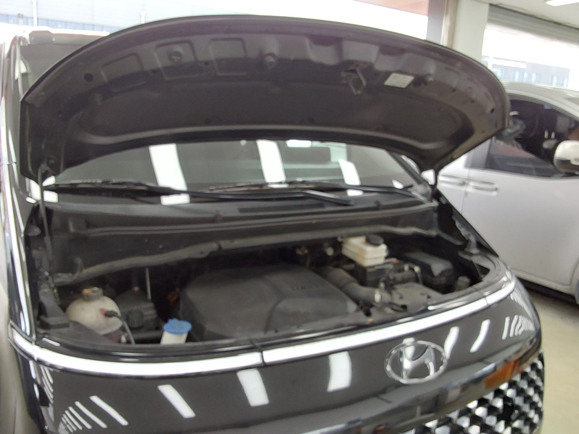 2022 - hyundai staria