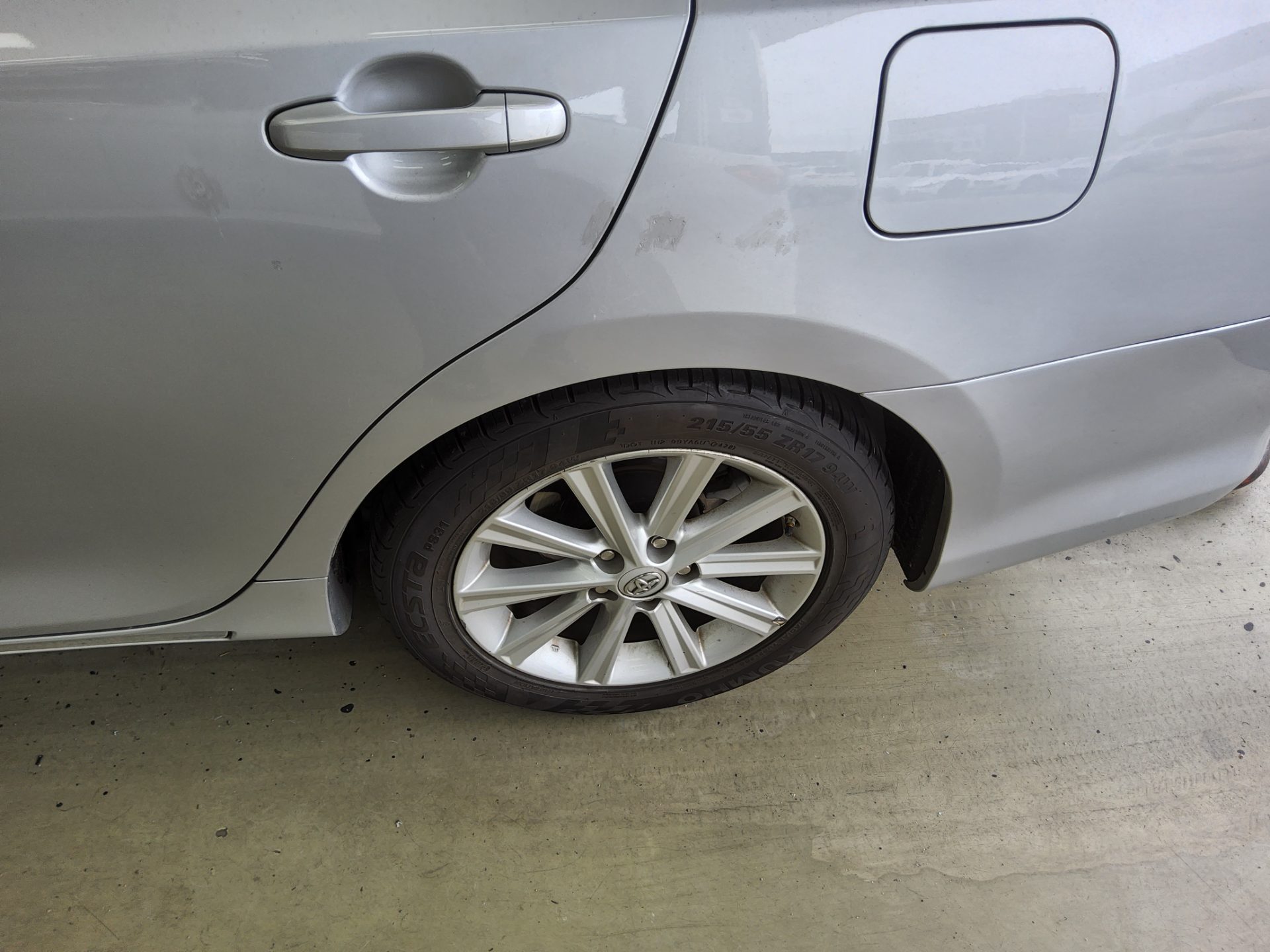 2014 - toyota camry