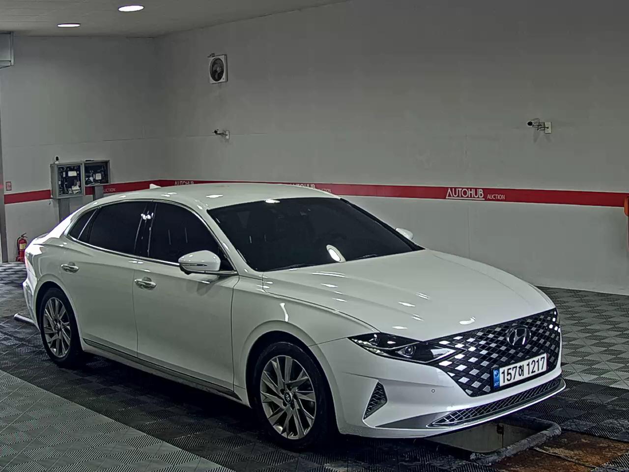 2022 - hyundai grandeur