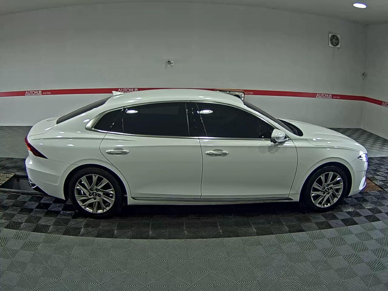 2022 - hyundai grandeur
