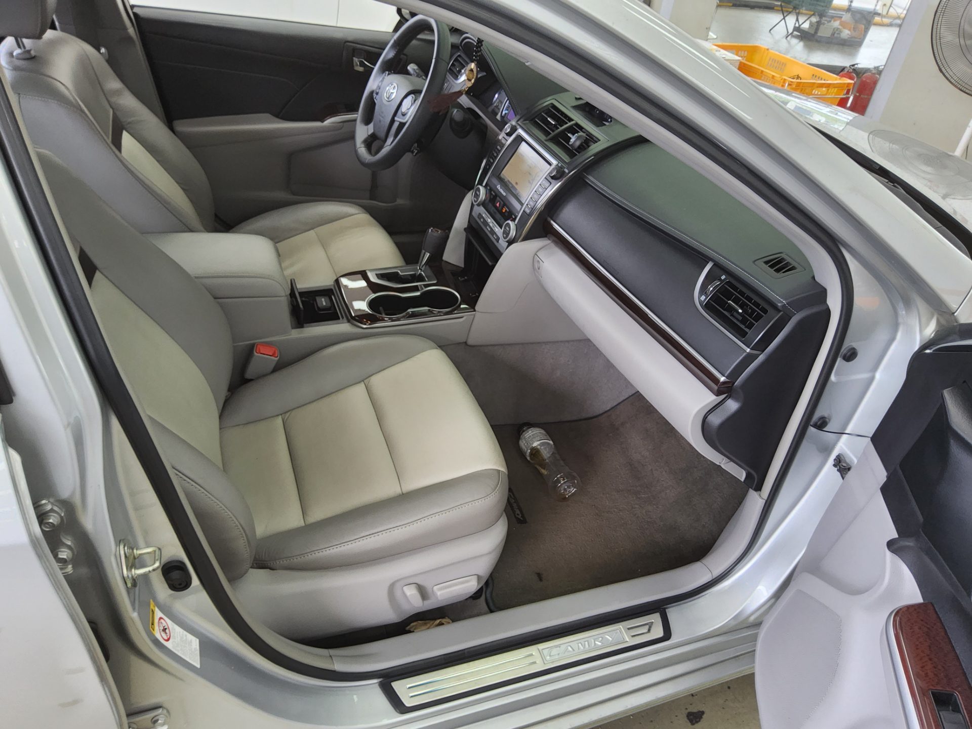 2014 - toyota camry