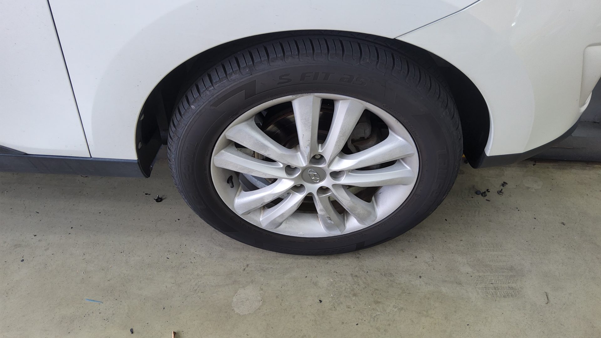2012 - hyundai tucson