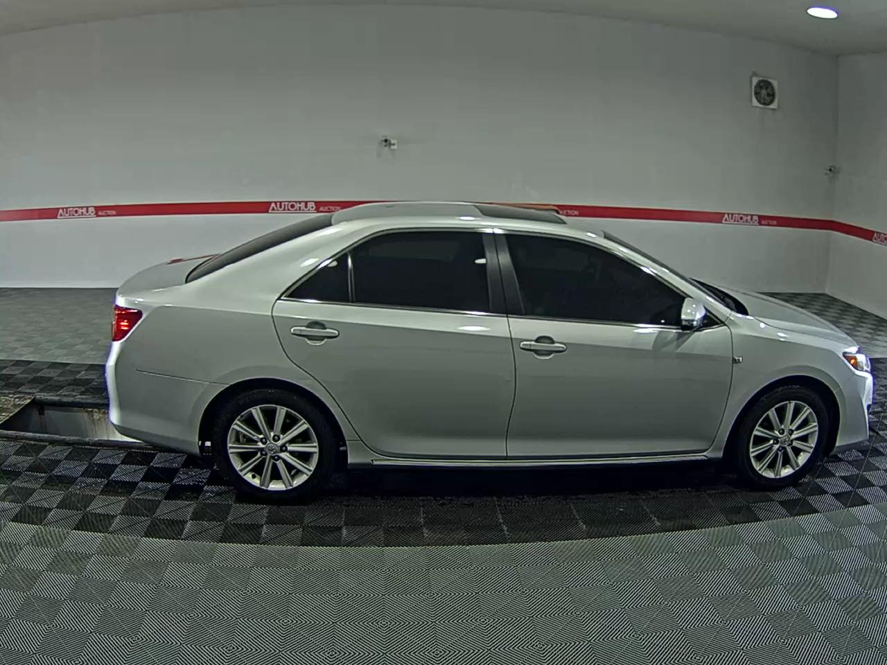2014 - toyota camry