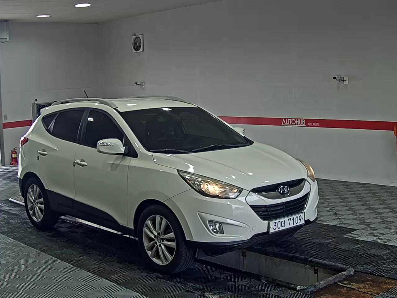 2012 - hyundai tucson