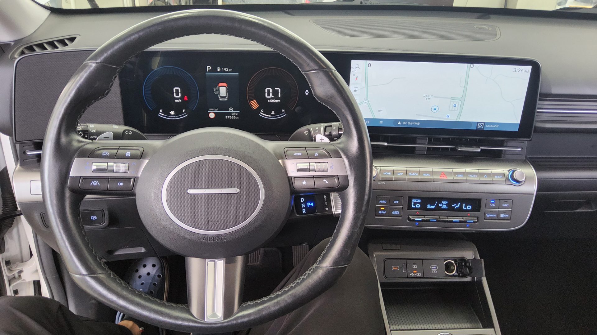 2023 - hyundai kona
