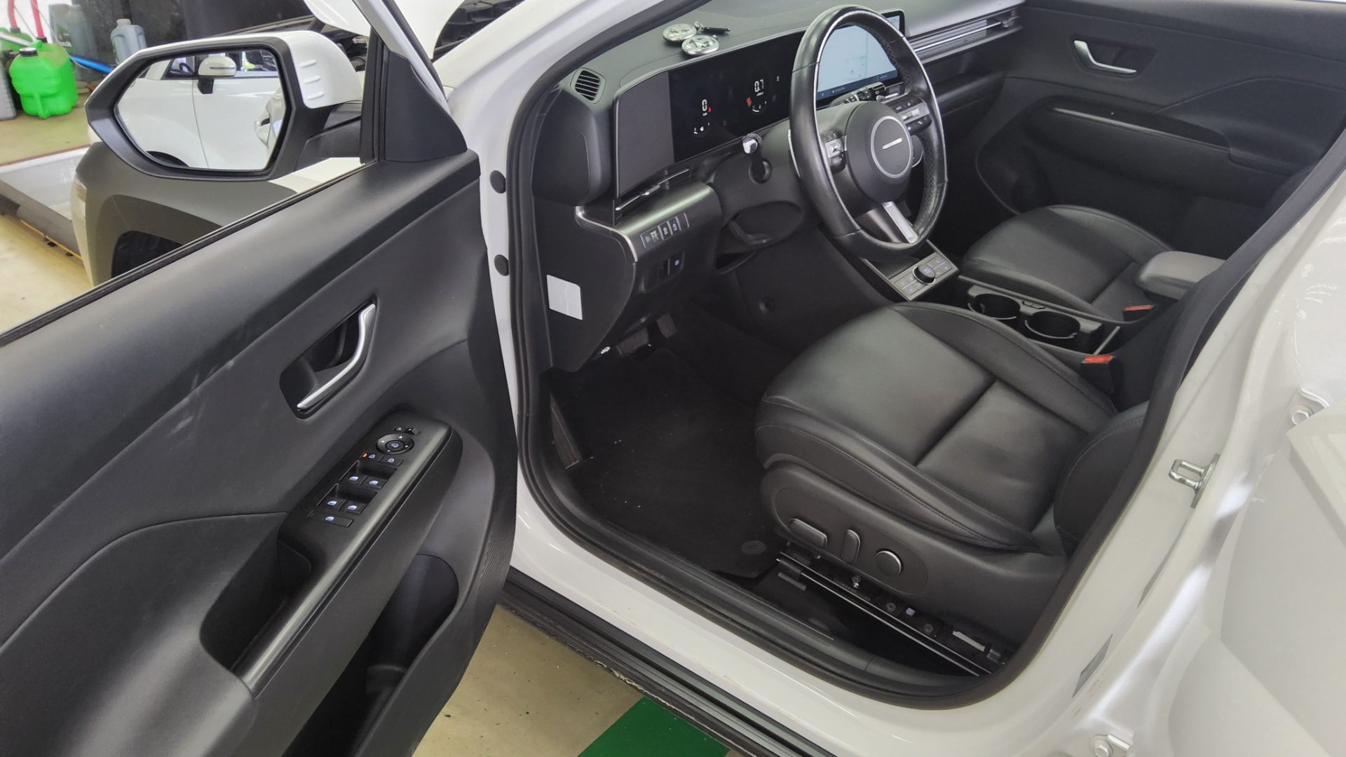2023 - hyundai kona