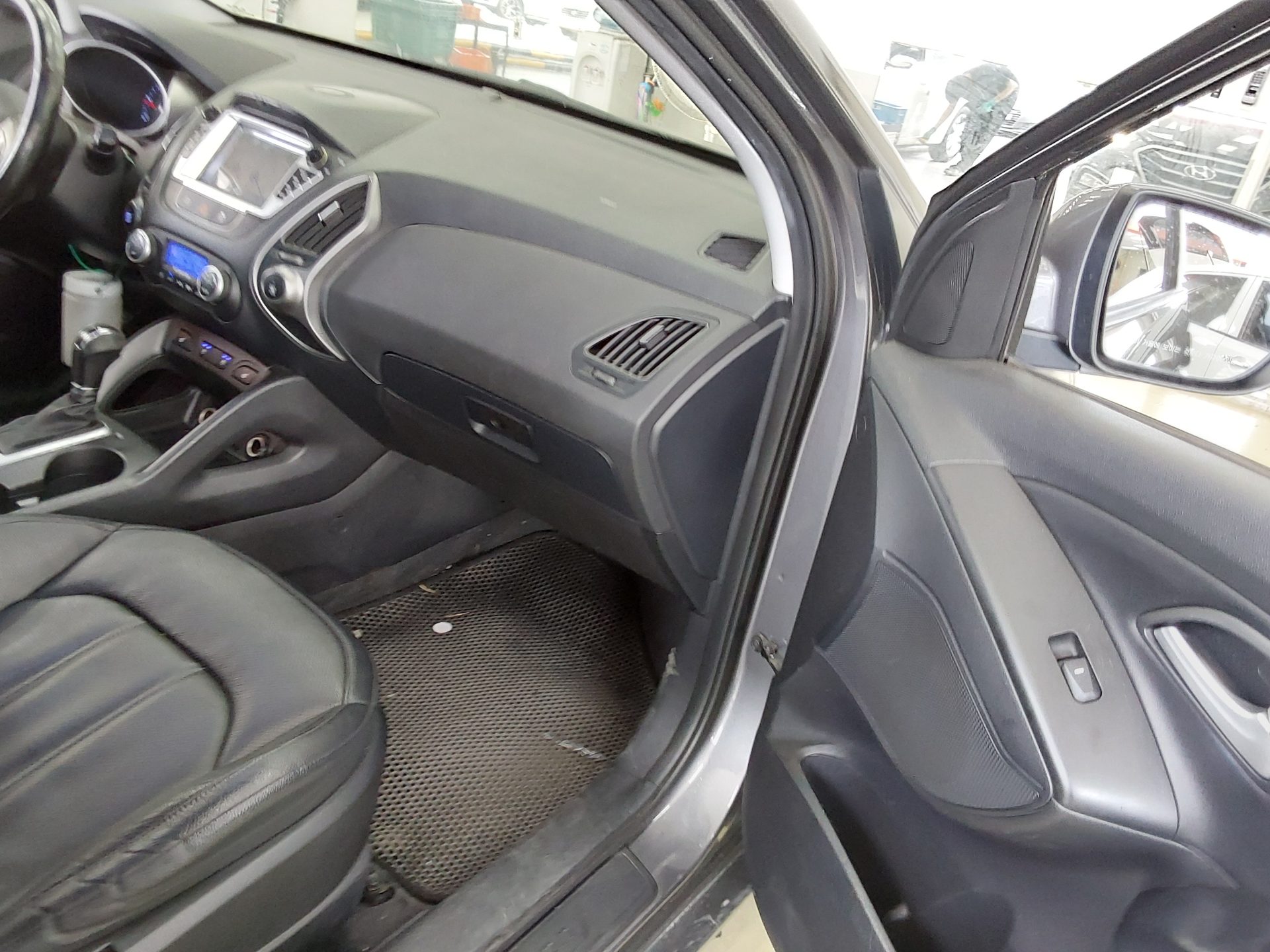 2015 - hyundai tucson