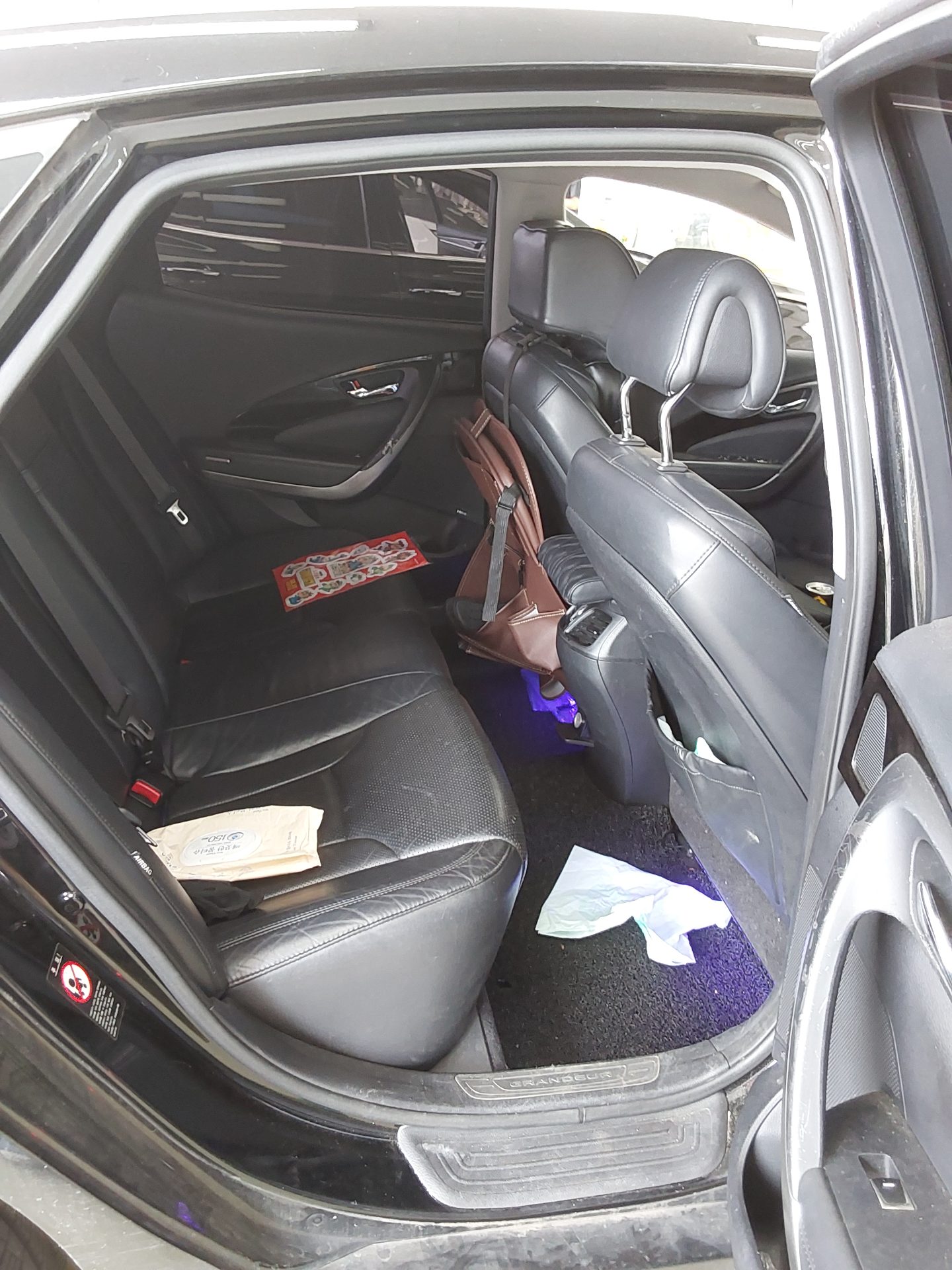 2011 - hyundai grandeur