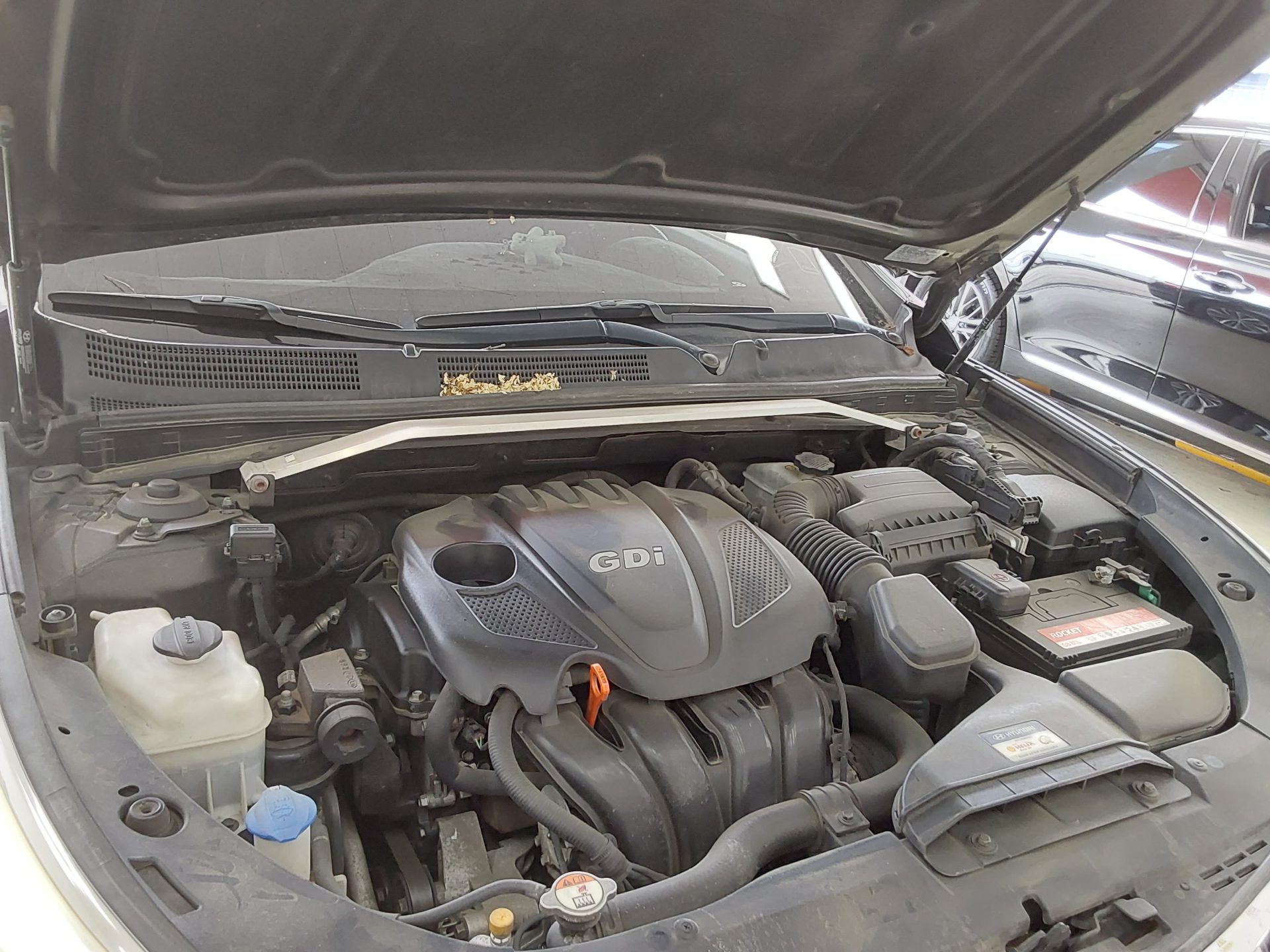 2011 - hyundai grandeur