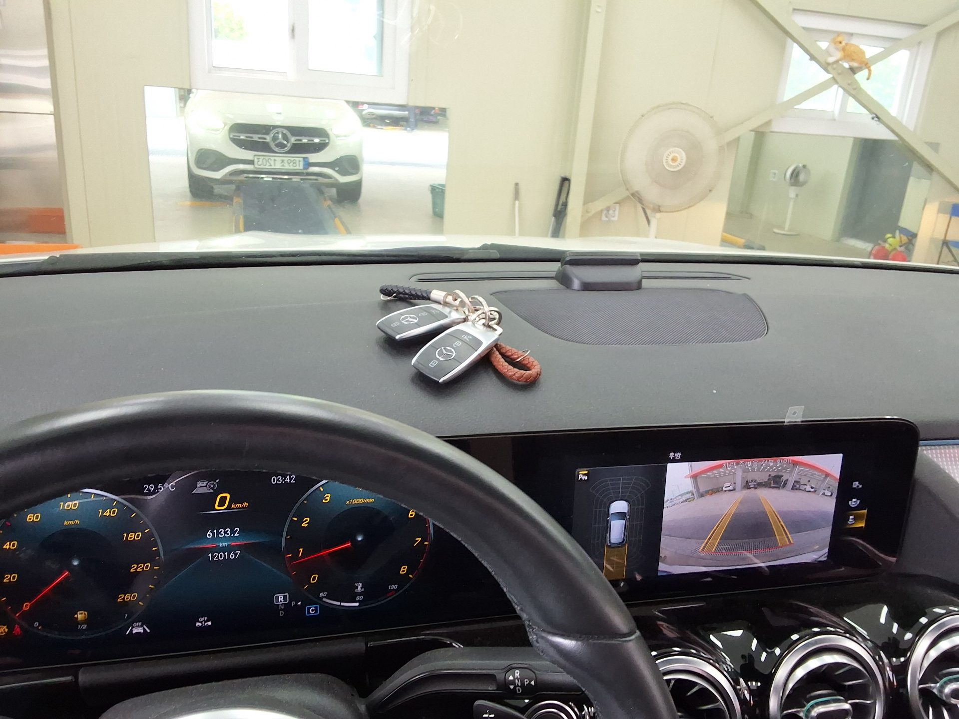 2021 - mercedes-benz gla 220