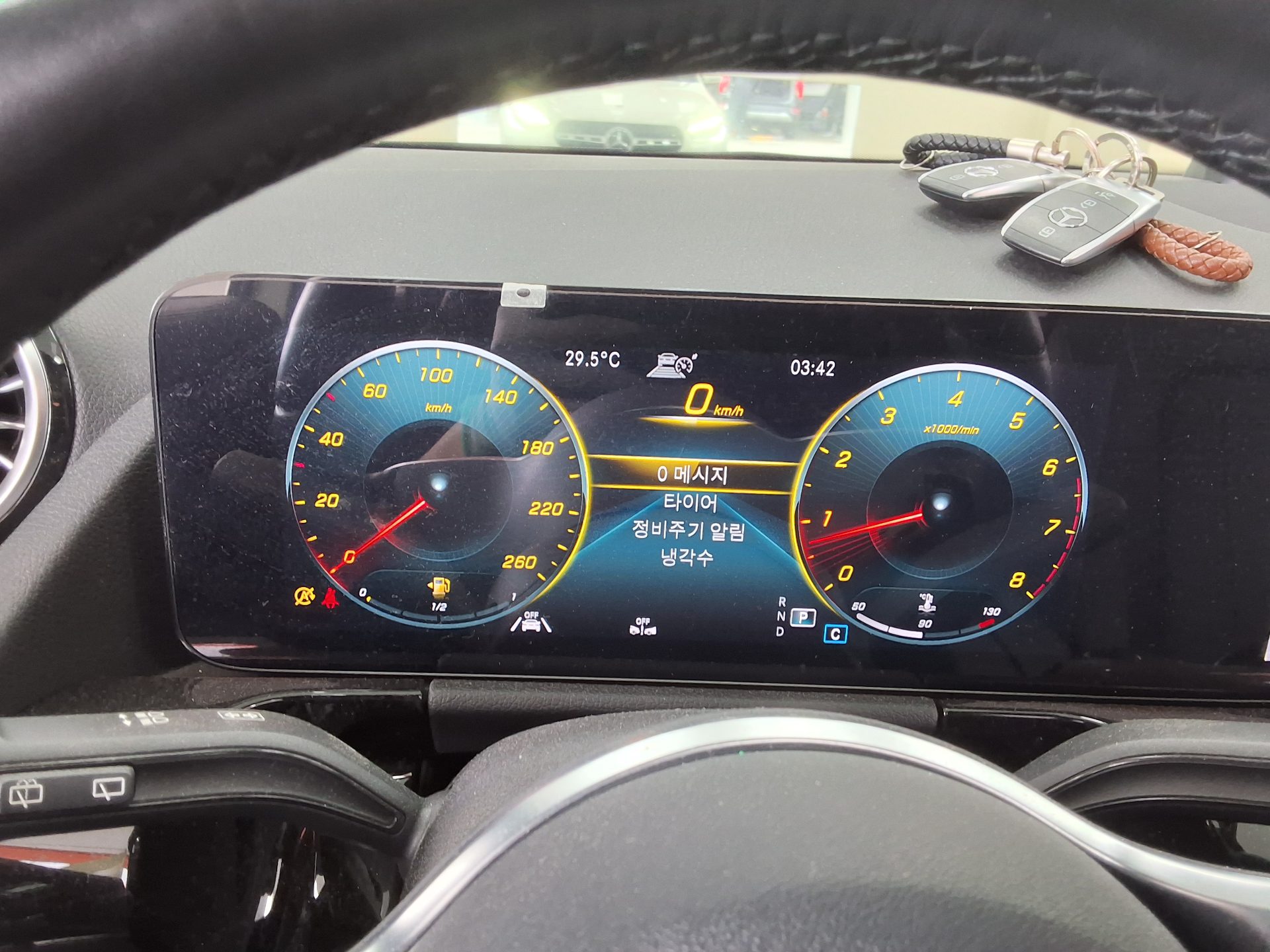 2021 - mercedes-benz gla 220