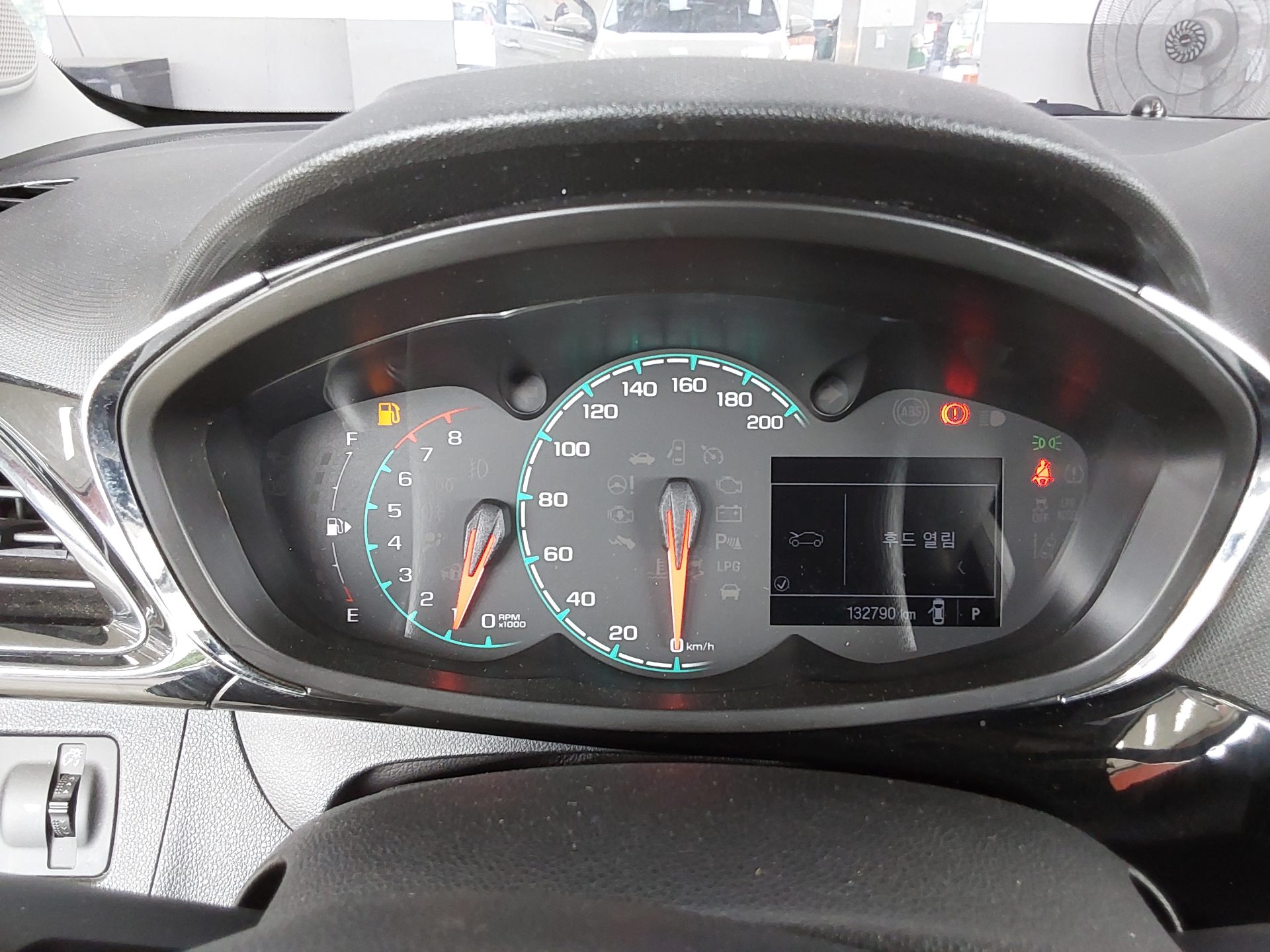 2016 - chevrolet spark