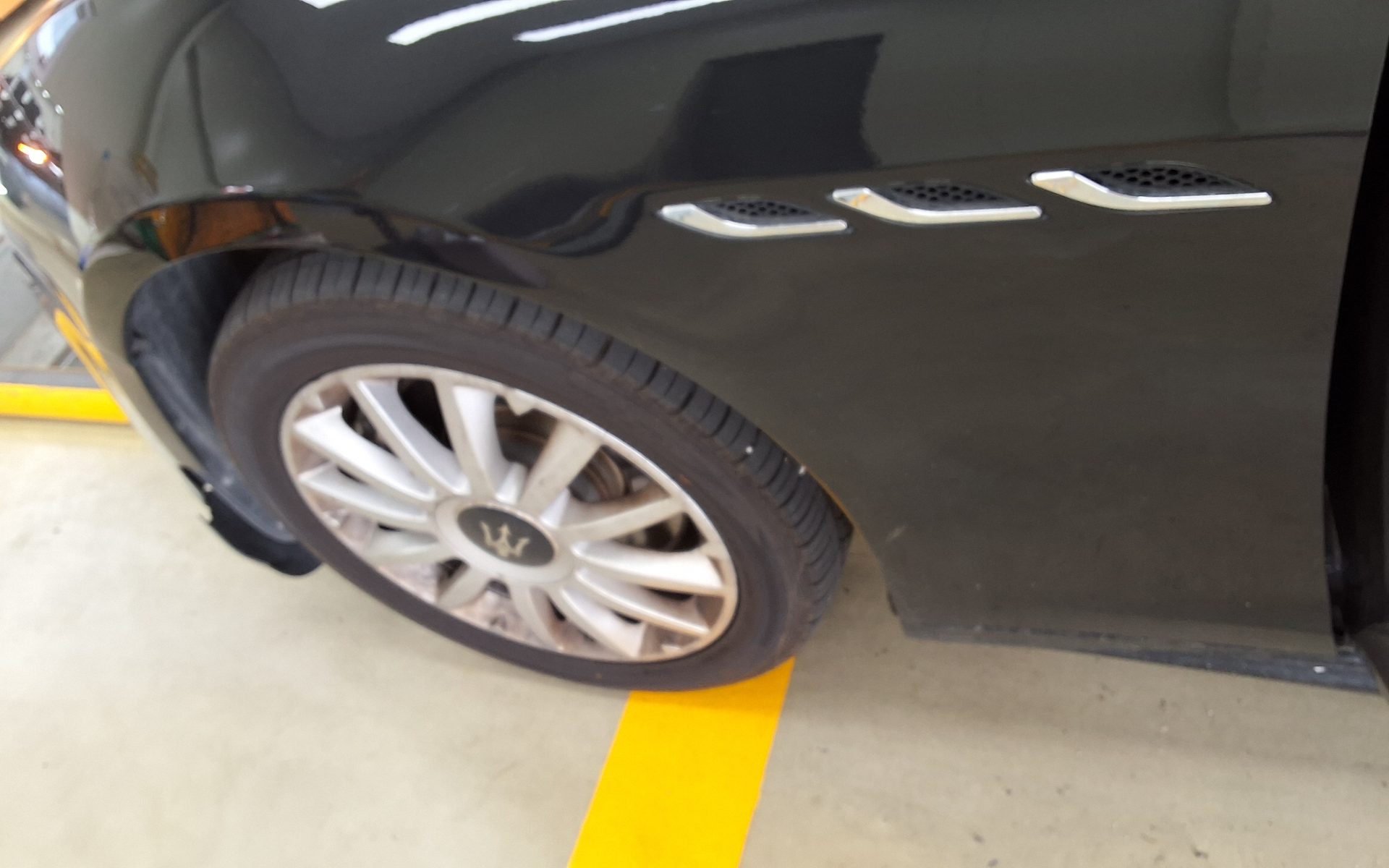 2015 - maserati ghibli