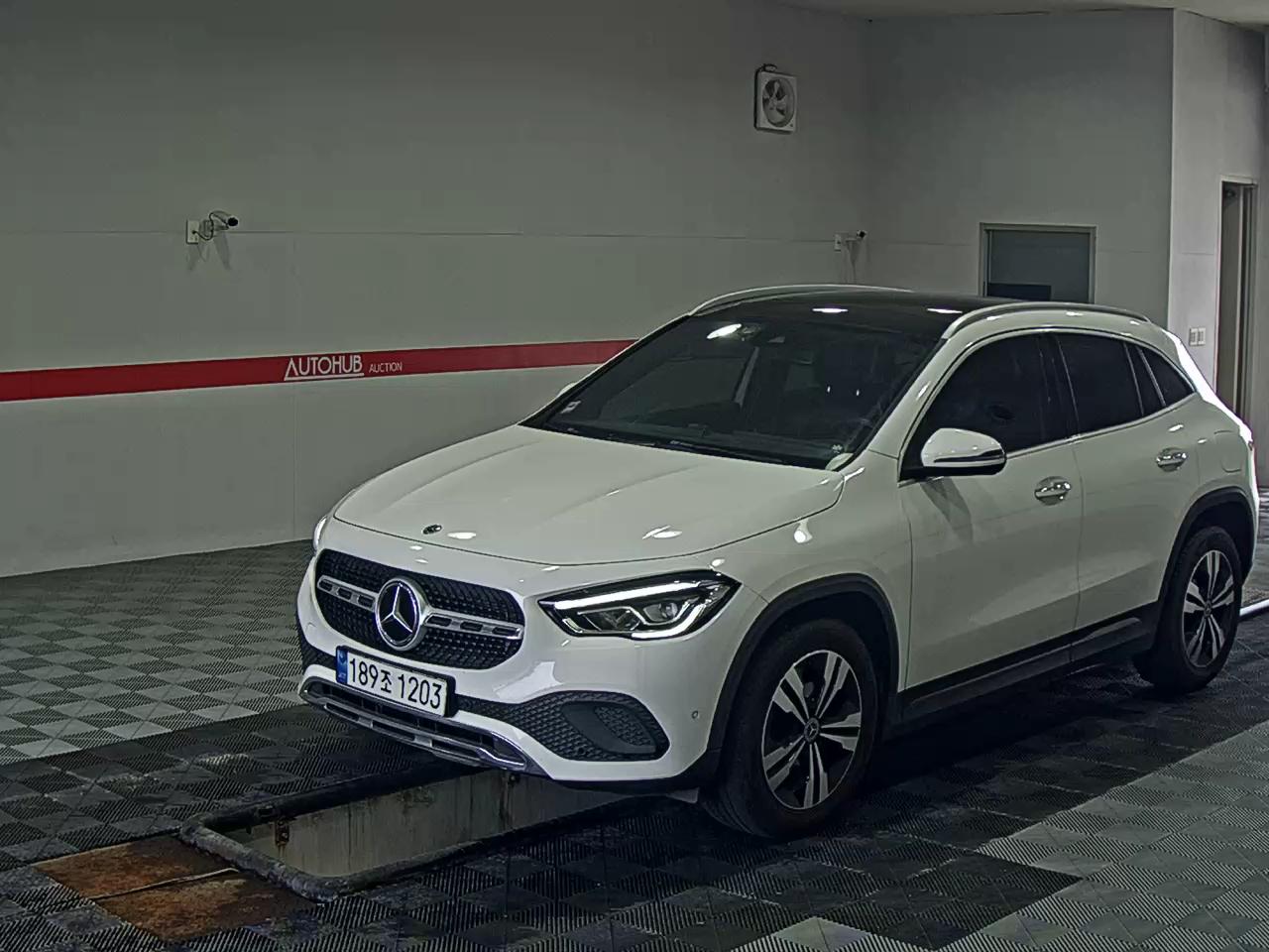 2021 - mercedes-benz gla 220