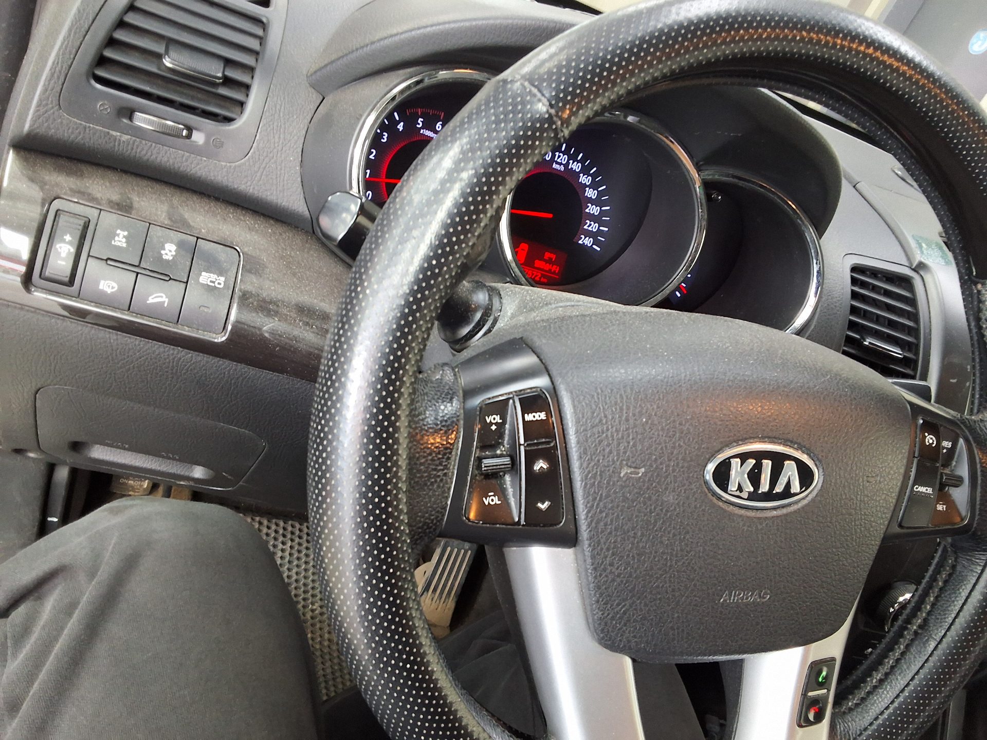 2012 - kia sorento