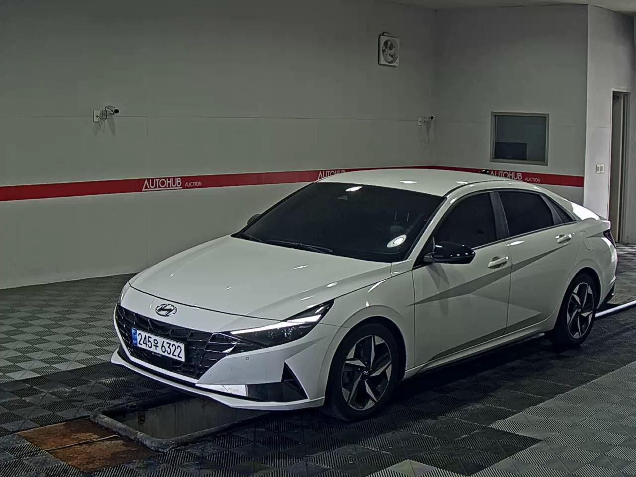HYUNDAI AVANTE (CN7)