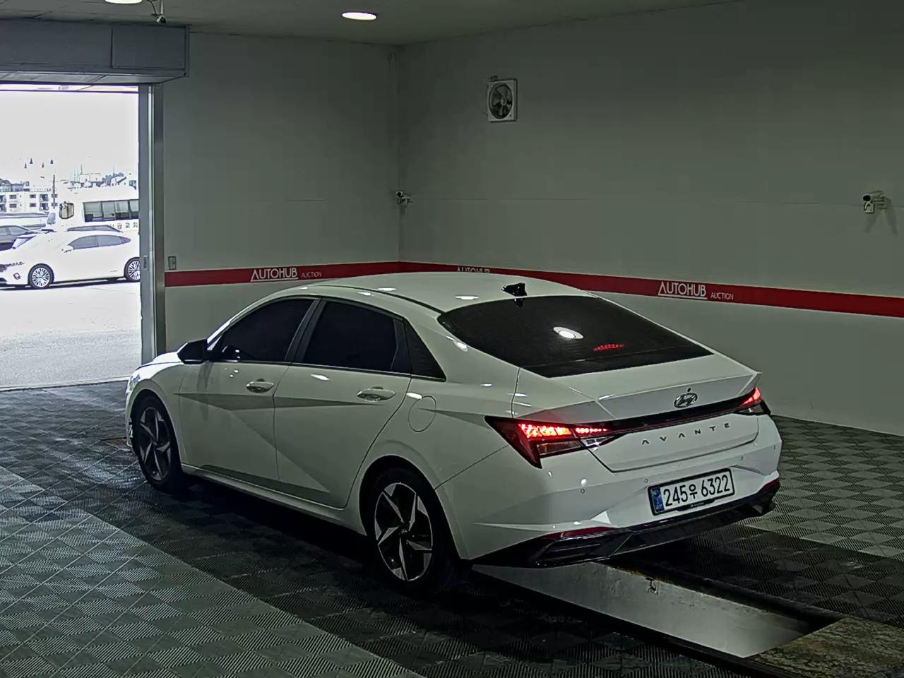 2021 - hyundai avante
