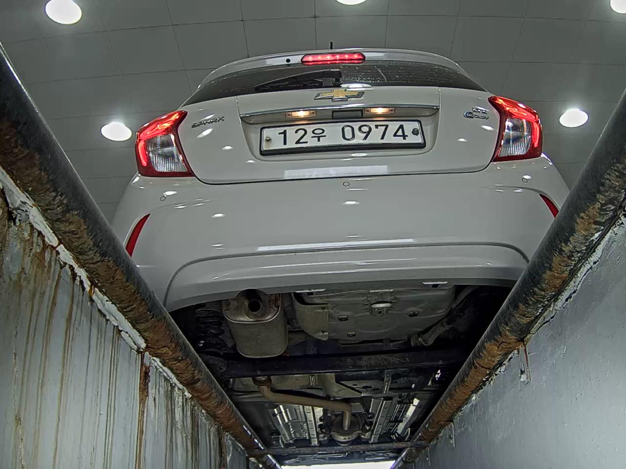 2016 - chevrolet spark