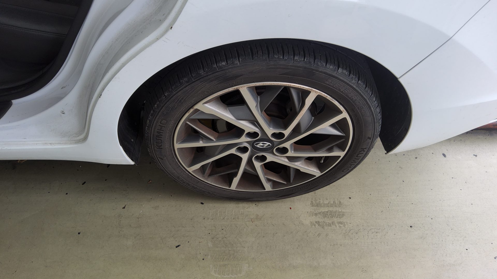 2019 - hyundai avante