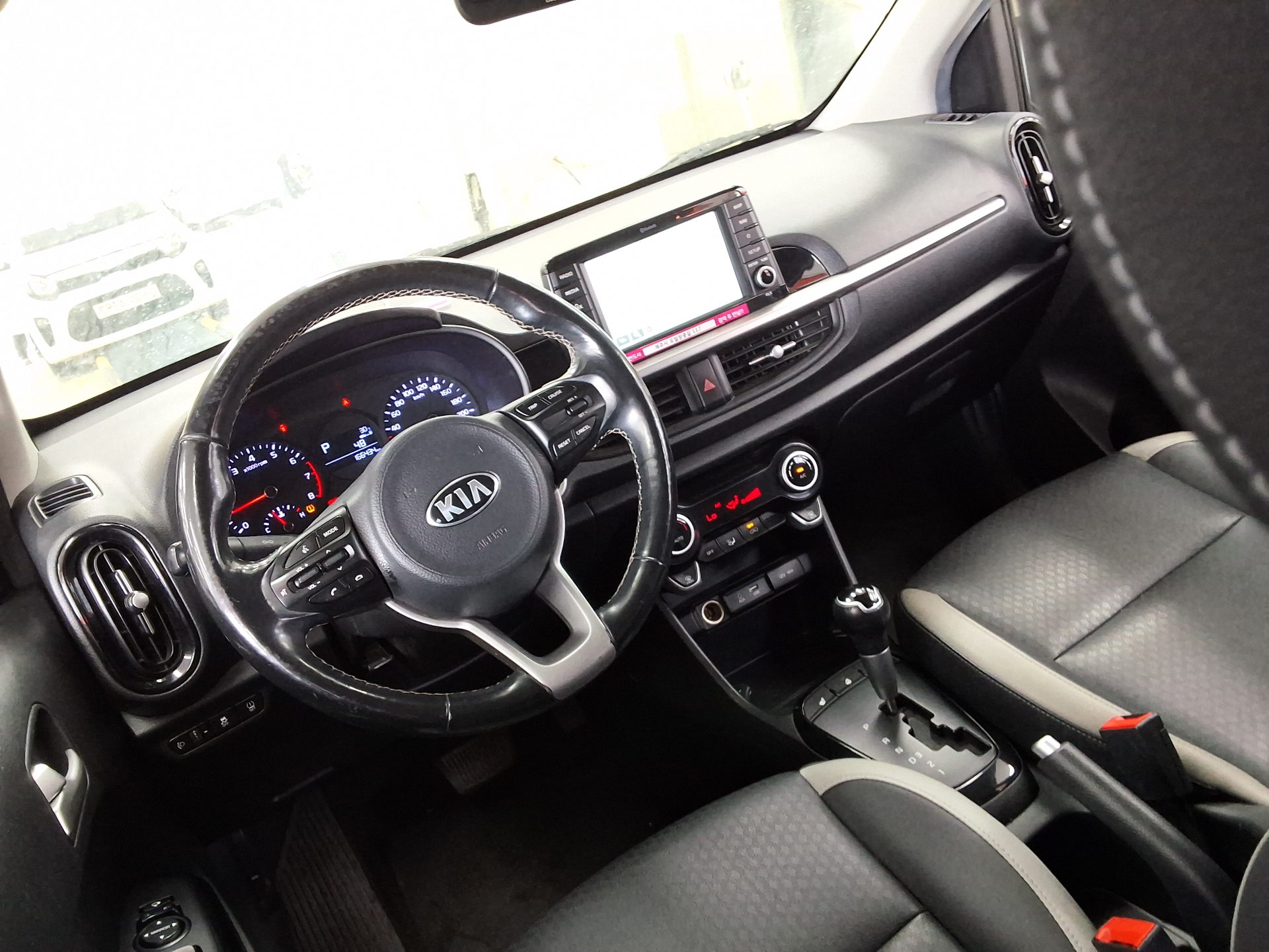 2020 - kia morning