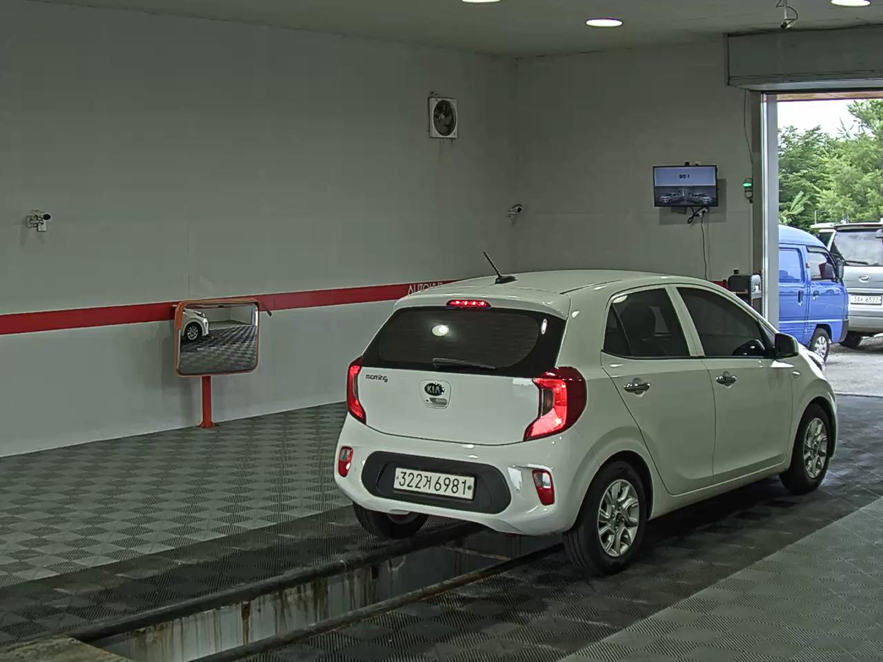 2019 - kia morning
