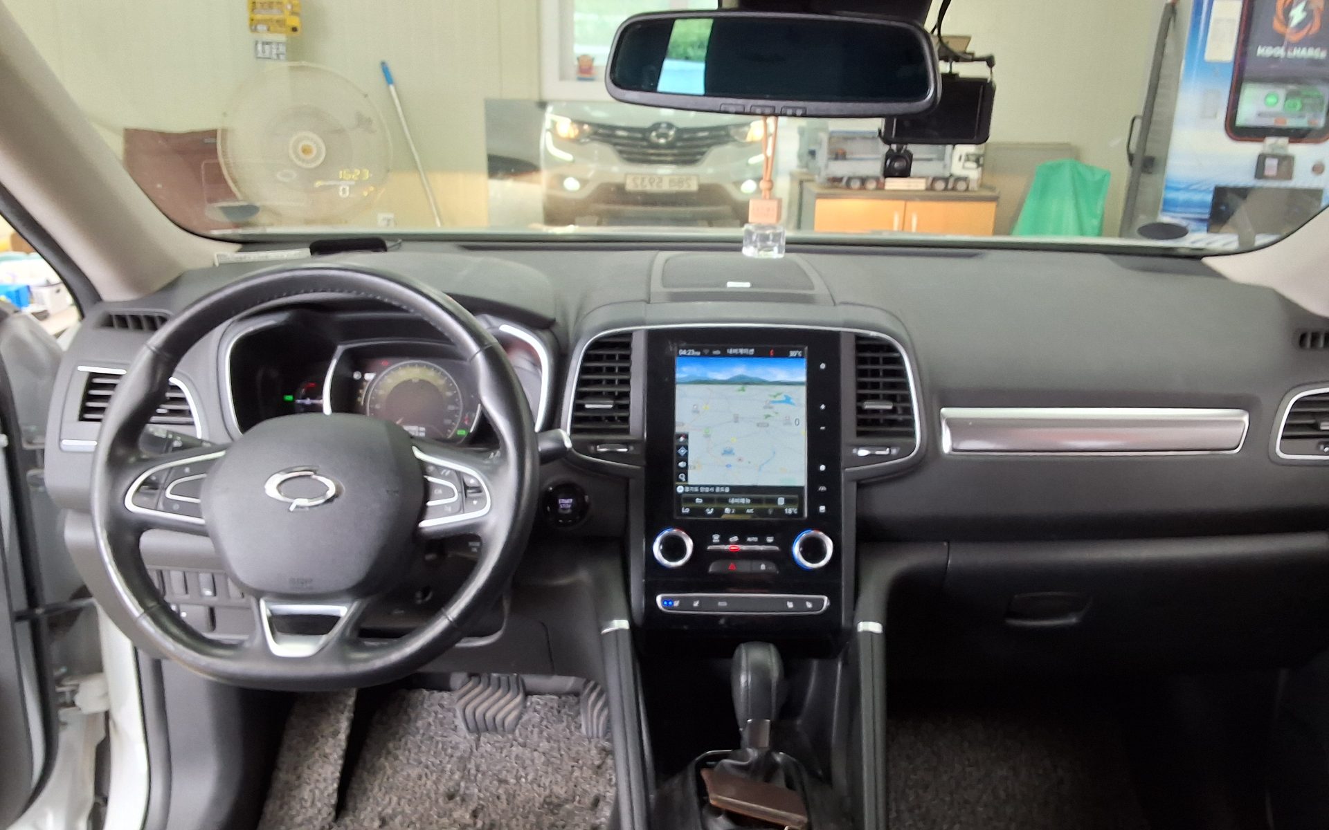2018 - renault qm6